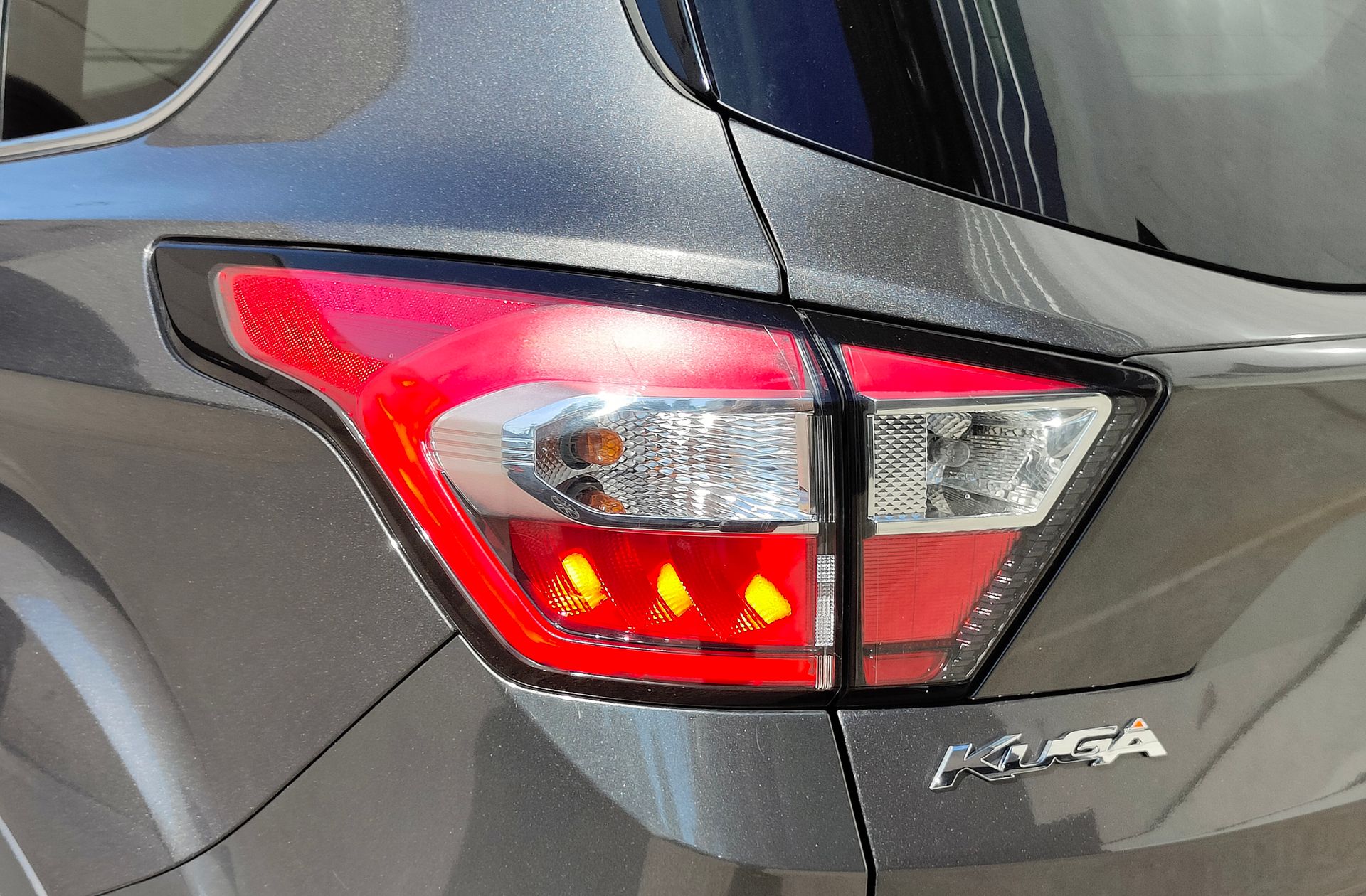 Ford Kuga 1.5 TDCi Titanium 4x2 - foto 16