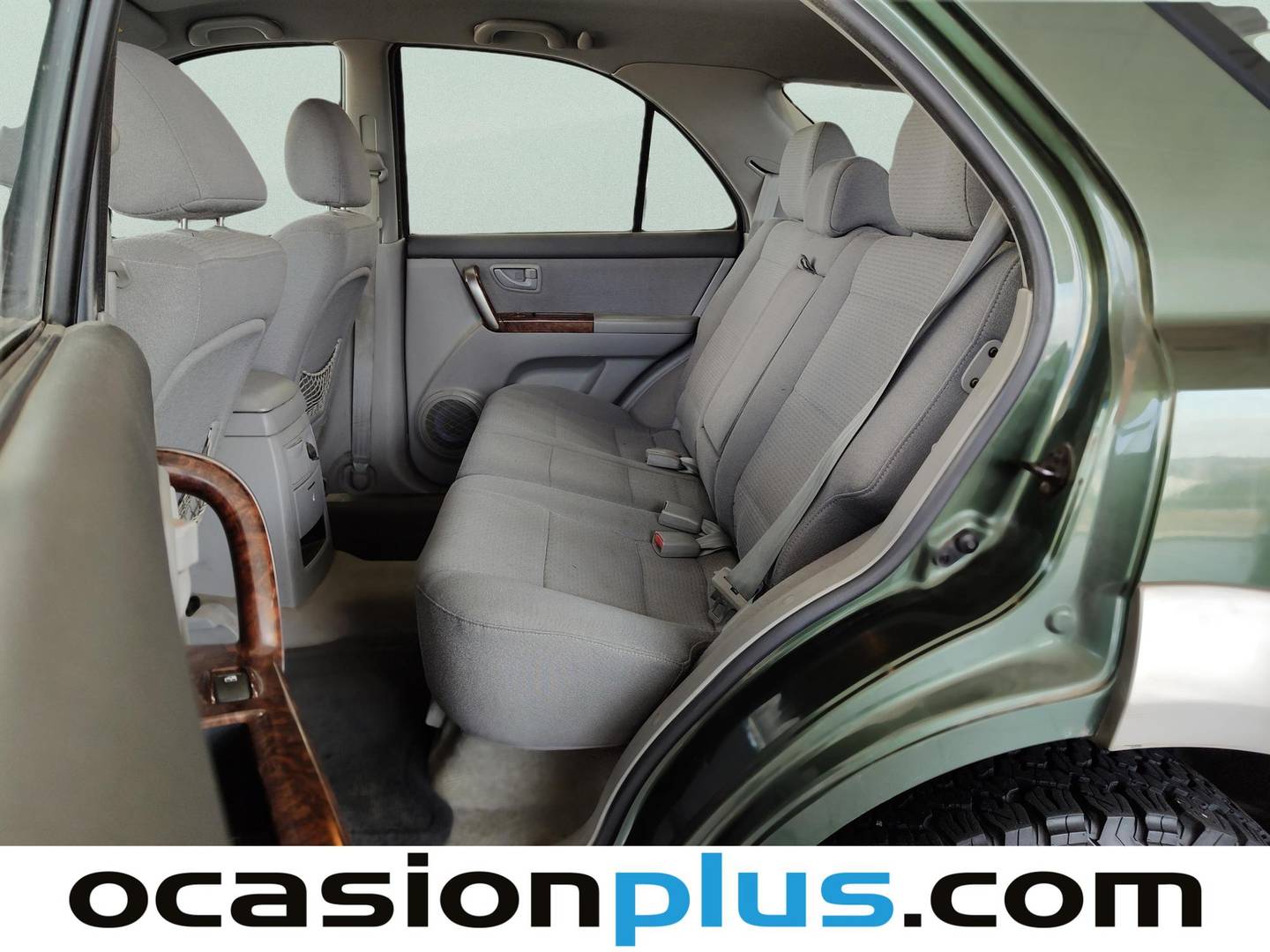 Foto asientos traseros KIA Sorento KIA Sorento 2.5 CRDi EX AWD (140 CV)