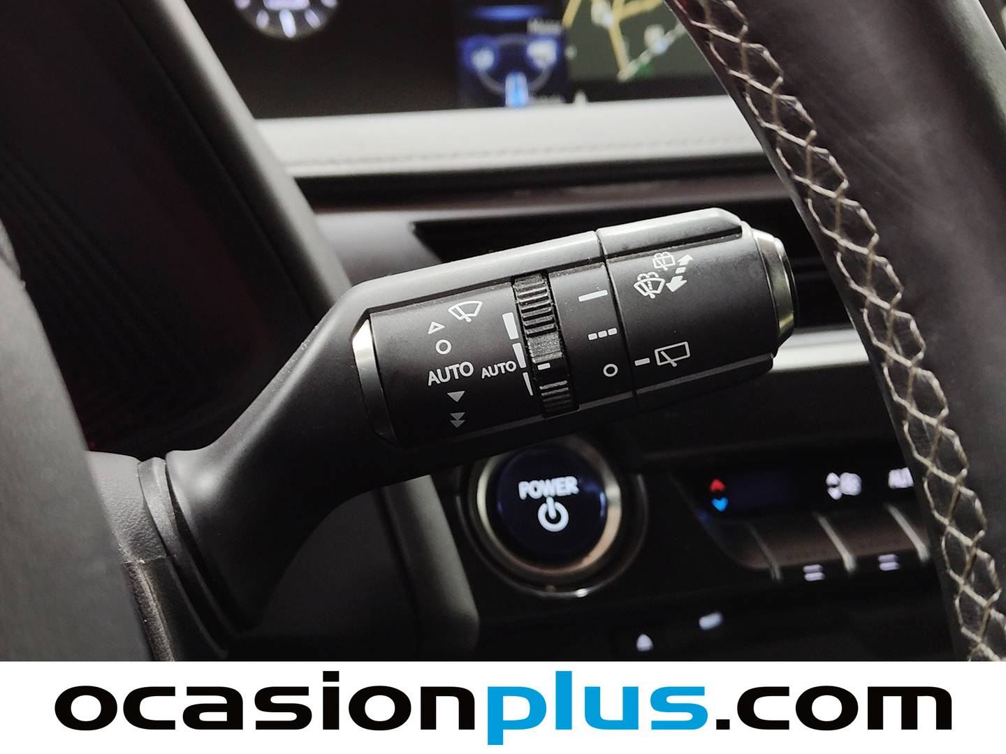 Lexus UX Lexus UX 250h Executive Navigation (184 CV) al mejor precio