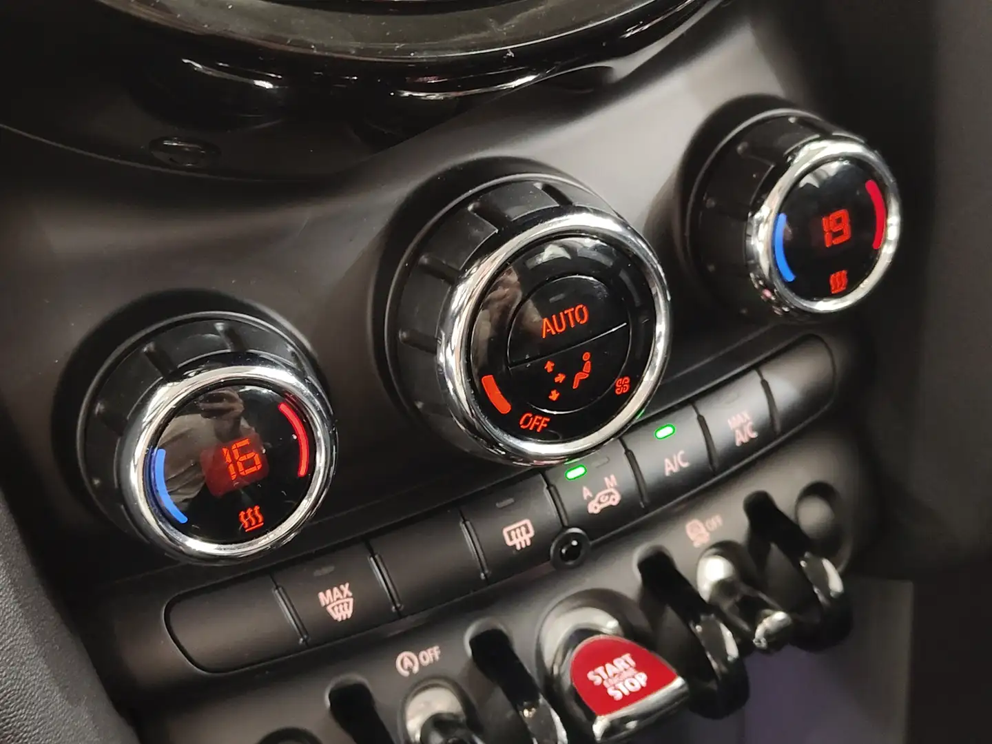 Foto Mini MINI MINI MINI 3 Puertas One (102 CV)