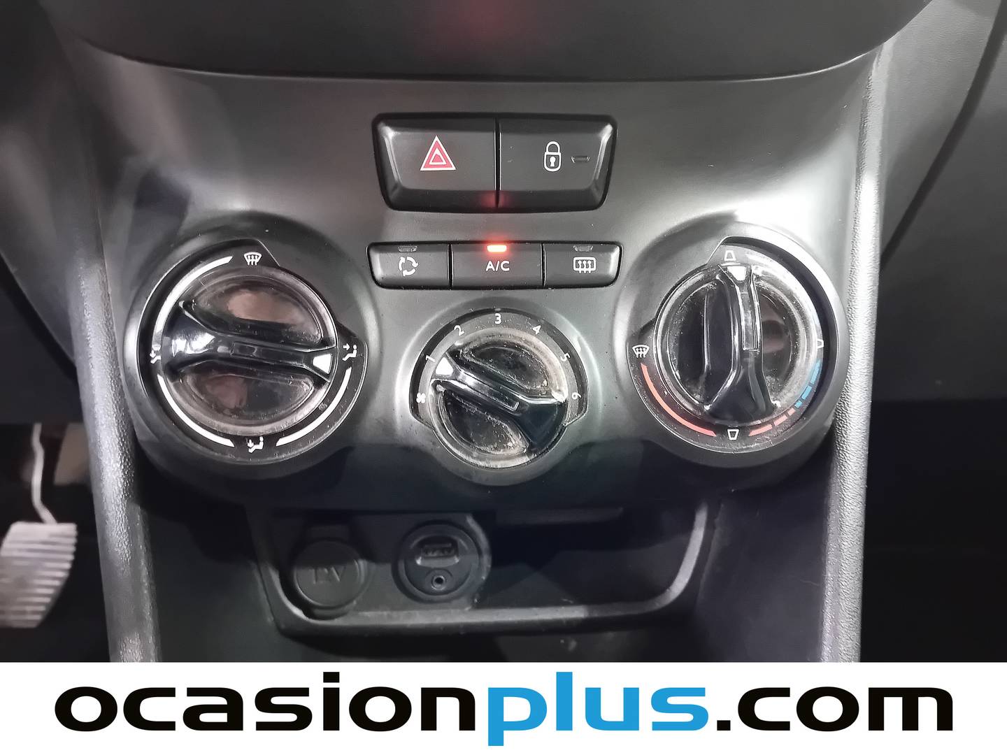 Acabados Peugeot 208 Peugeot 208 1.6 BlueHDI Active (75 CV)