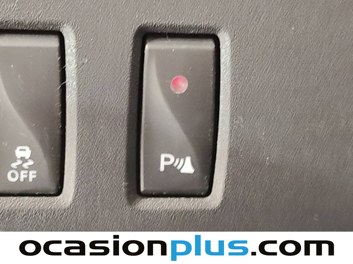 Equipamiento del Dacia Lodgy Dacia Lodgy Aniversario 1.6 (107 CV) GLP