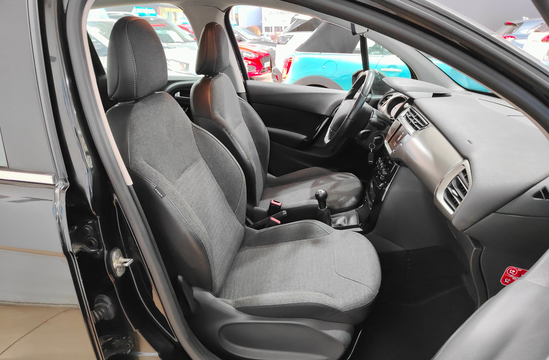 Citroën C3 BlueHDi 100 Live Edition - foto 14