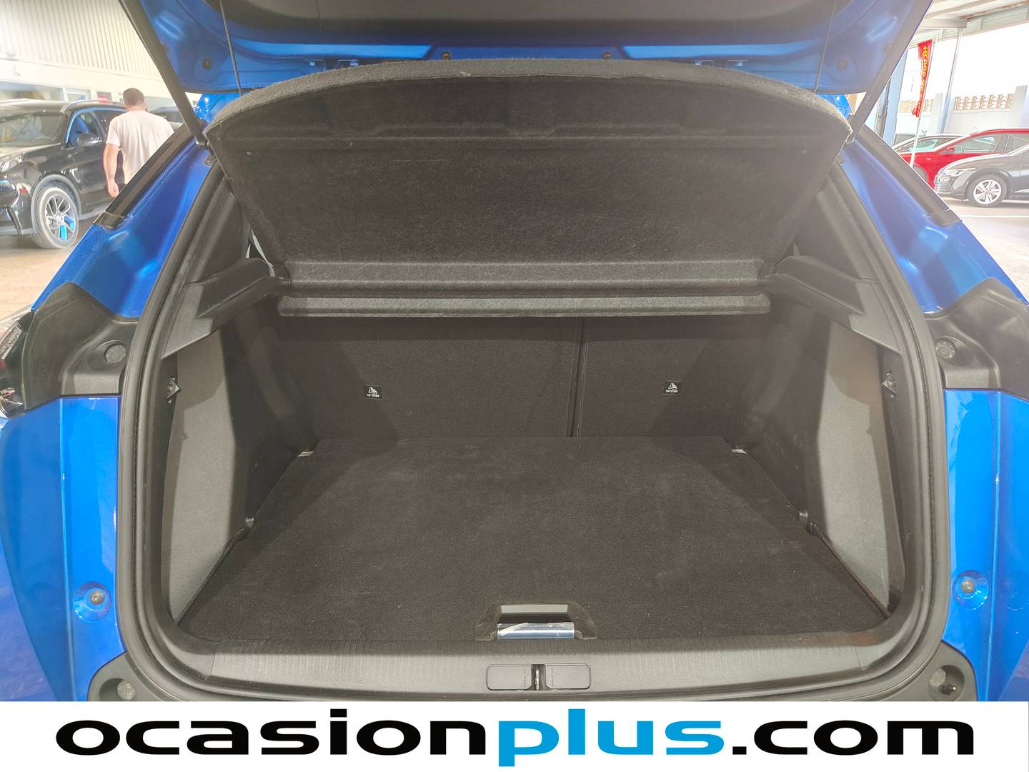 Fotos maletero Peugeot 2008 Peugeot 2008 PureTech 130 S&S Allure Pack EAT8 (130 CV)