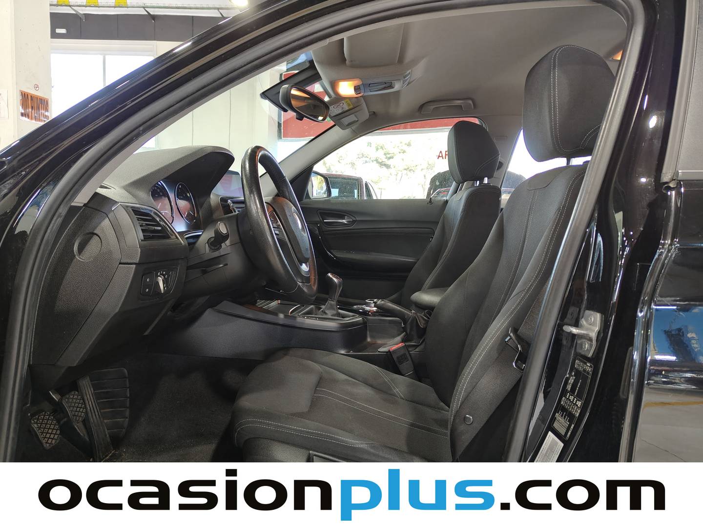 Foto asientos delanteros BMW Serie 1 BMW Serie 1 116d (116 CV)