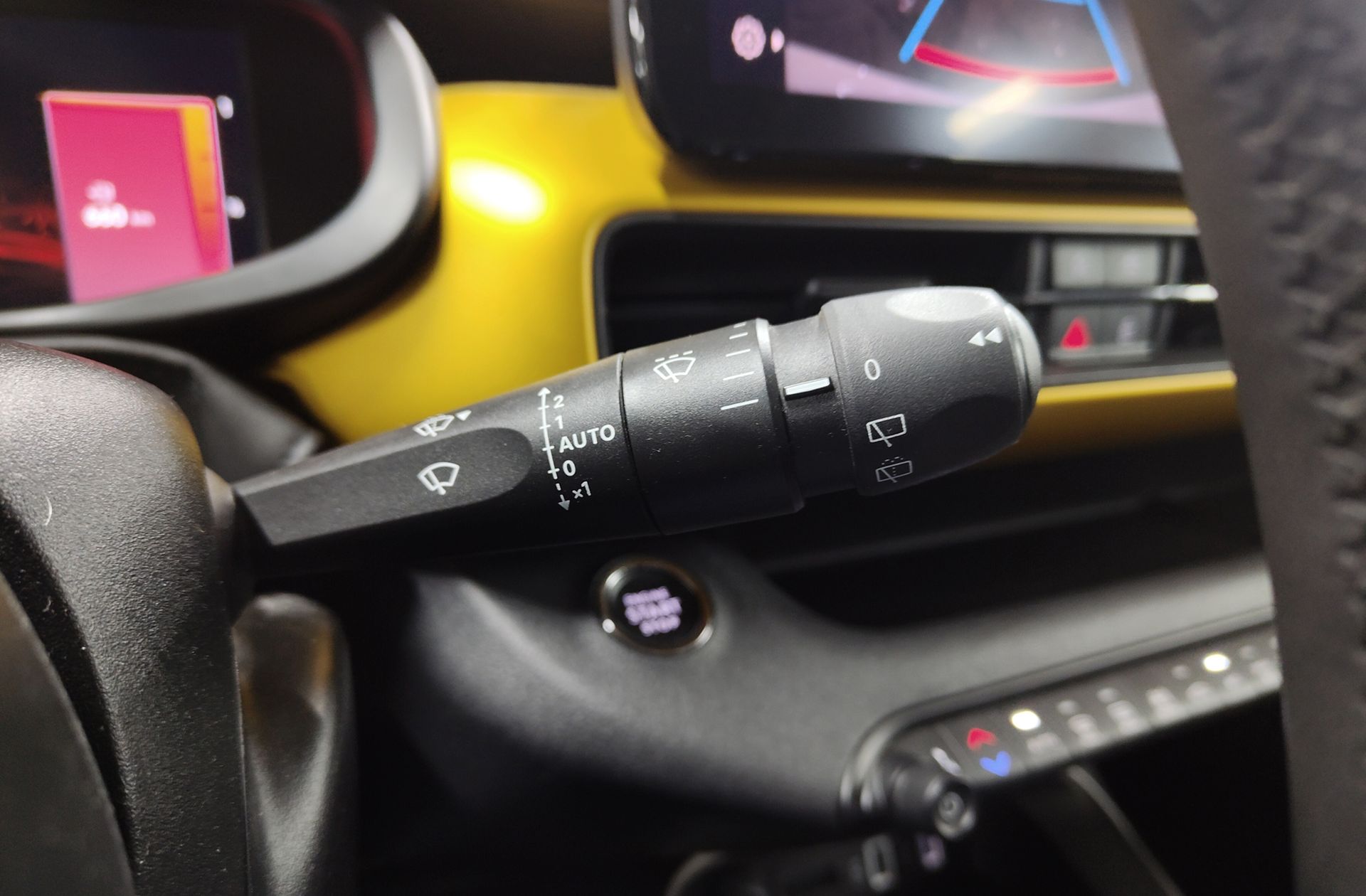 Jeep Avenger 1.2 G Summit - foto 36