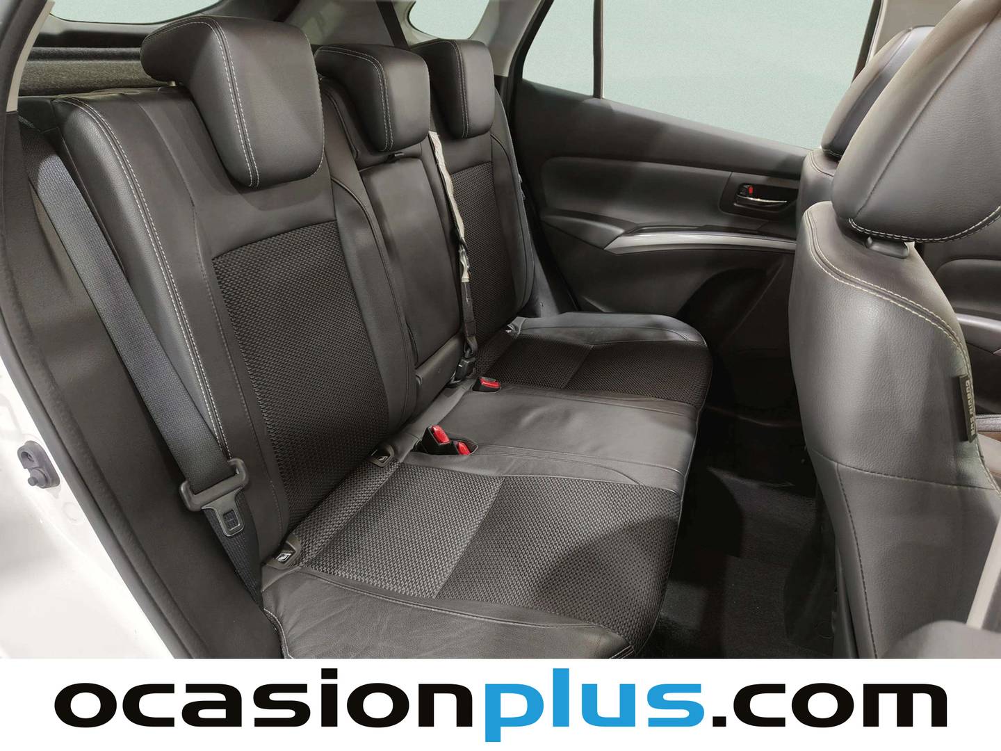 Foto Suzuki S-Cross Suzuki S-Cross 1.4T Mild Hybrid S3 (129 CV)