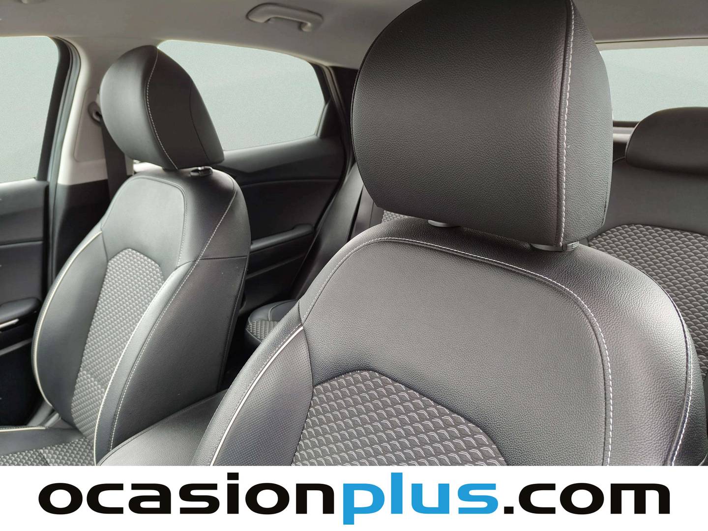 Foto KIA XCeed Kia XCeed 1.5 MHEV iMT Tech  (160 CV)