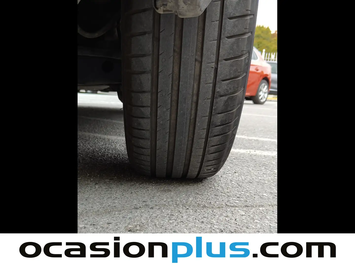 Foto Lexus NX Lexus NX 300h Corporate 2WD + Navibox (197 CV)