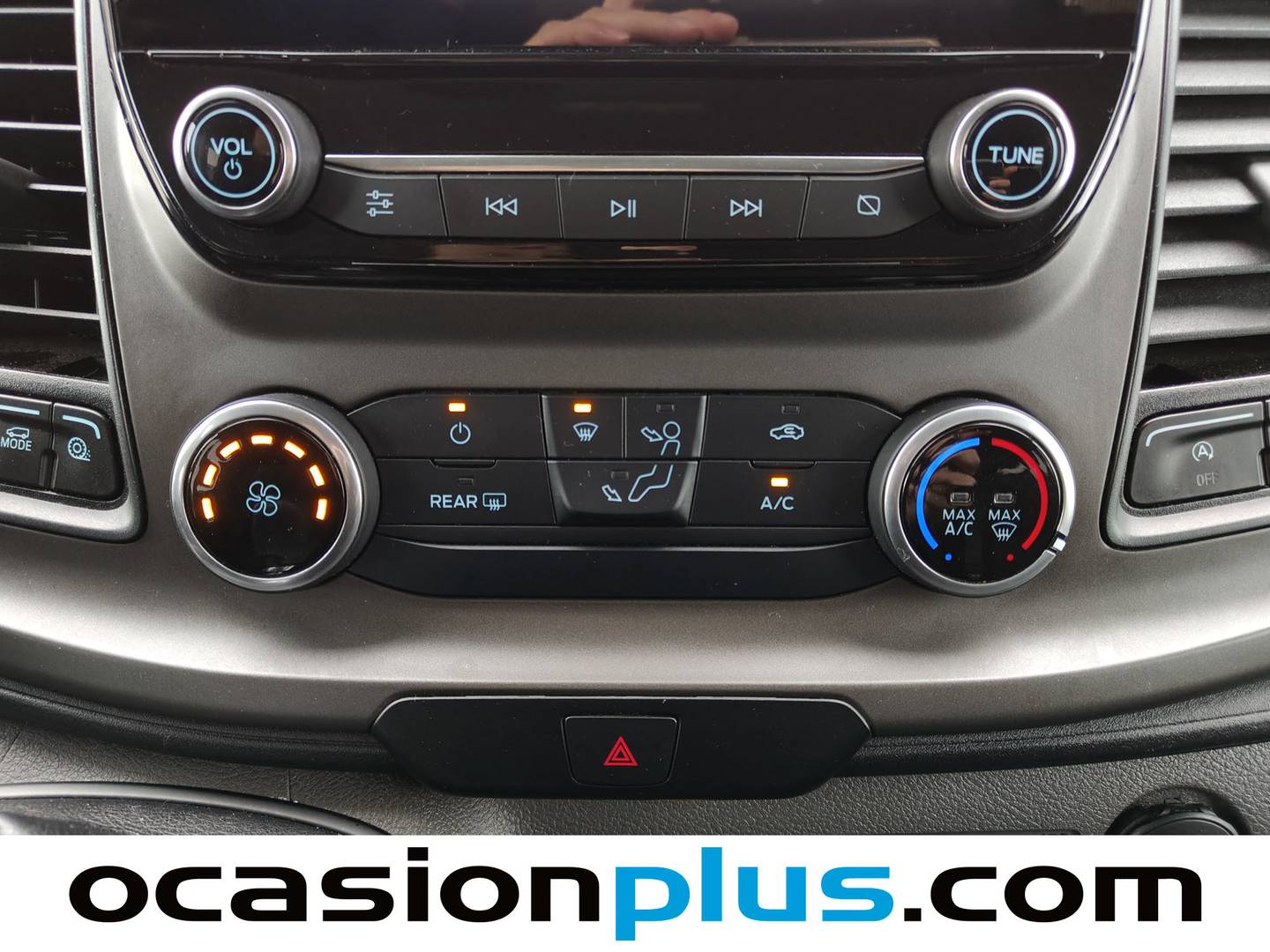 Foto Ford Transit Custom Ford Transit Custom Kombi 2.0 TDCI 320 L1 Trend (130 CV) 9 Plazas