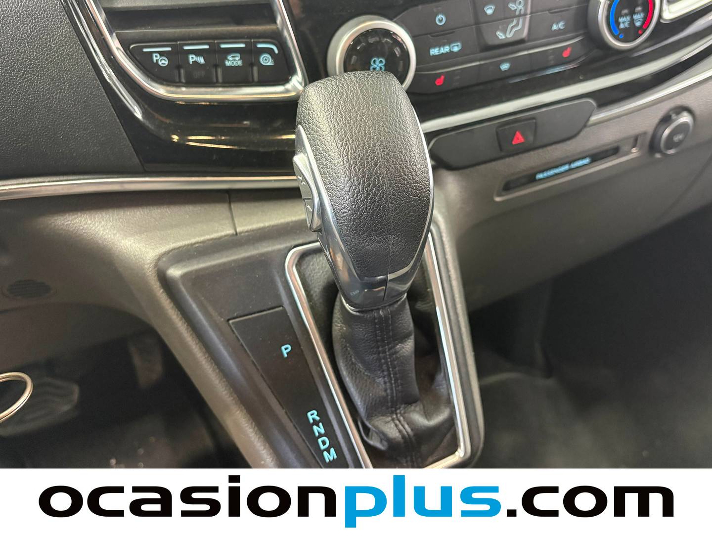 Ford Tourneo Custom Ford Tourneo Custom 2.0 Ecoblue L1 Sport Auto (185 CV) Semi Camperizada 9 Plazas de segunda mano