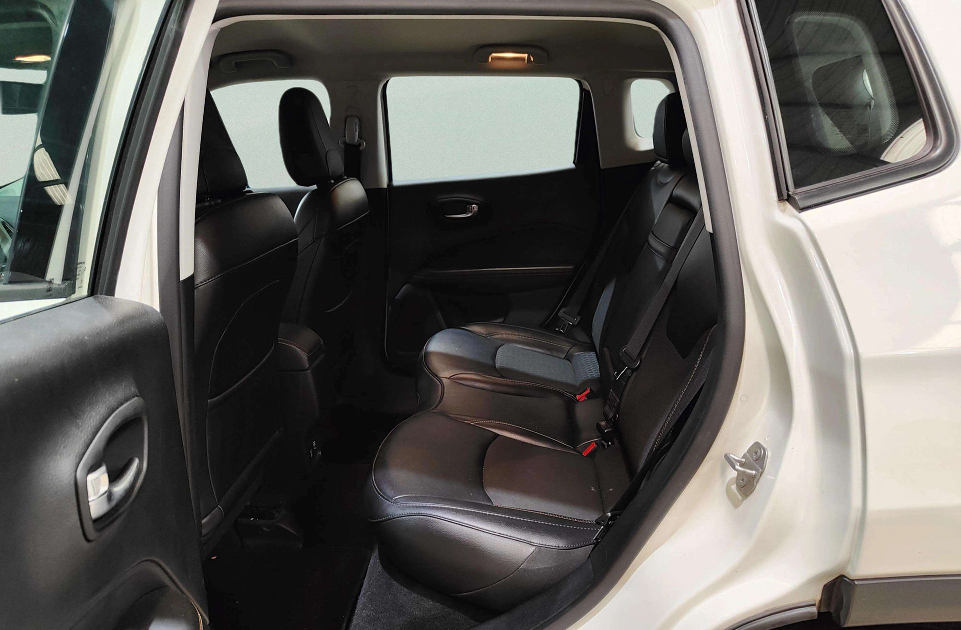 Jeep Compass 1.4 MultiAir Longitude 4x2 - foto 11