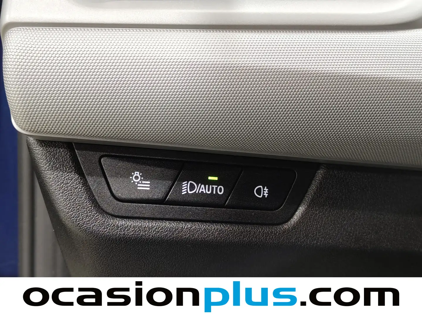 Foto BMW Serie 2 Active Tourer BMW Serie 2 218d Active Tourer (150 CV)