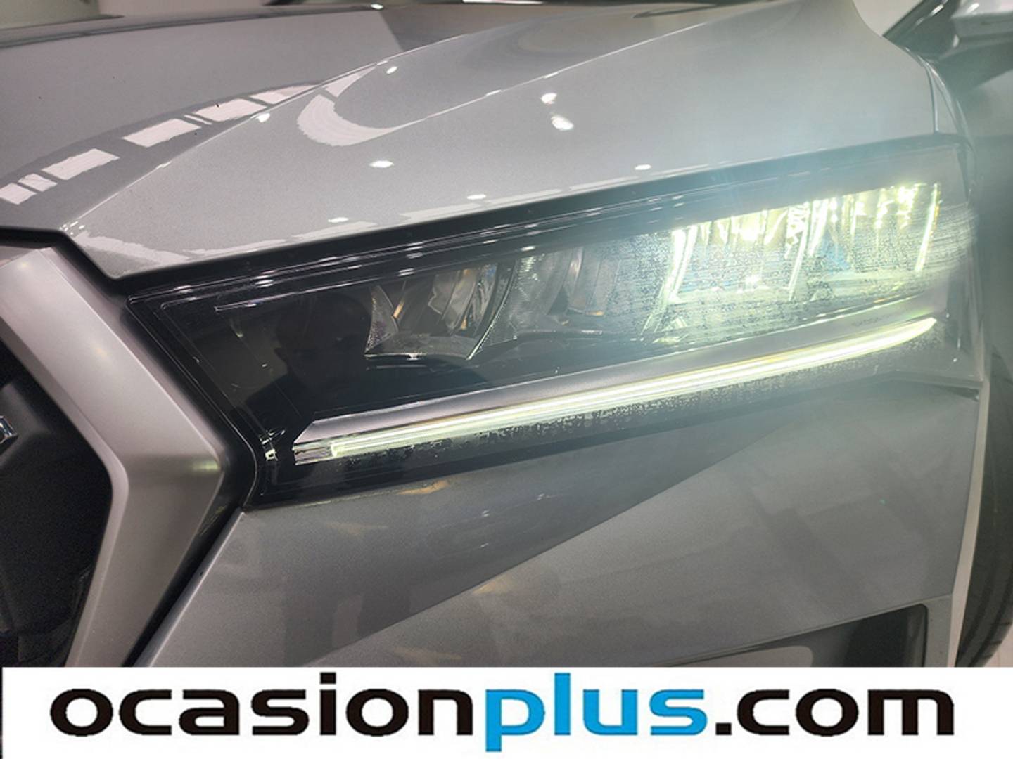 Foto Skoda Superb Skoda Superb 1.5 TSI m-HEV Essence DSG (150 CV)