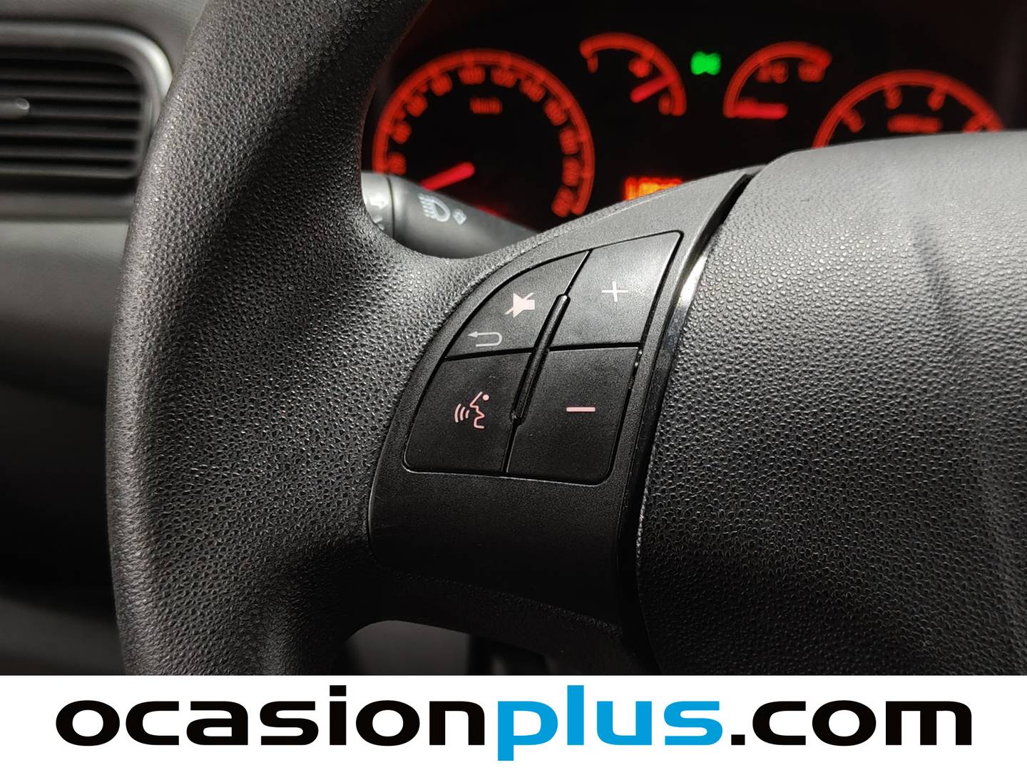 Extras del Opel Combo Opel Combo Tour 1.3 CDTI Expression L1H1 (90 CV)