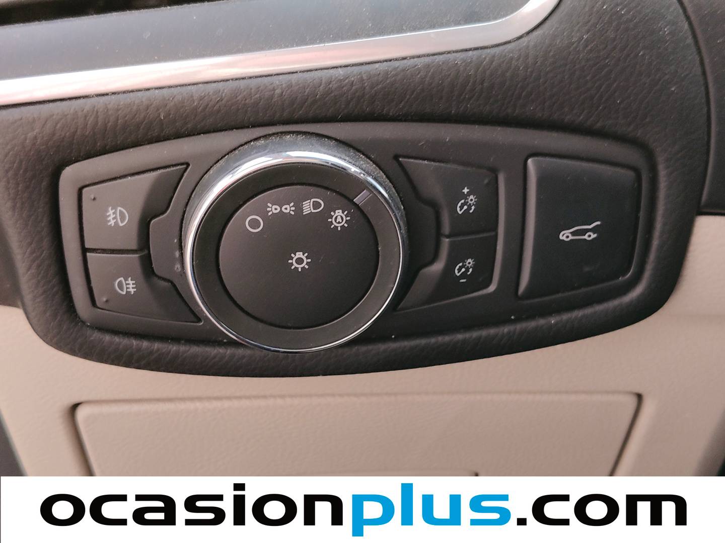 Accesorios del Ford Edge Ford Edge 2.0 TDCI Titanium 4WD (180 CV)