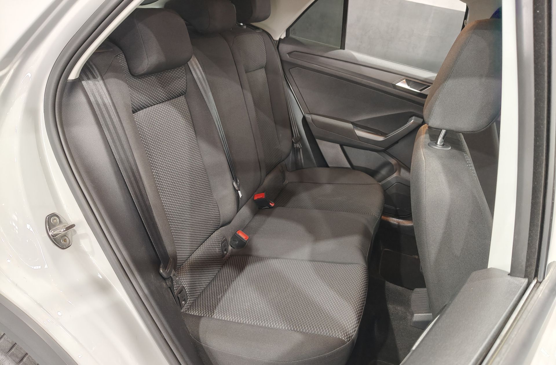 Volkswagen T-Roc Edition 1.0 TSI - foto 14