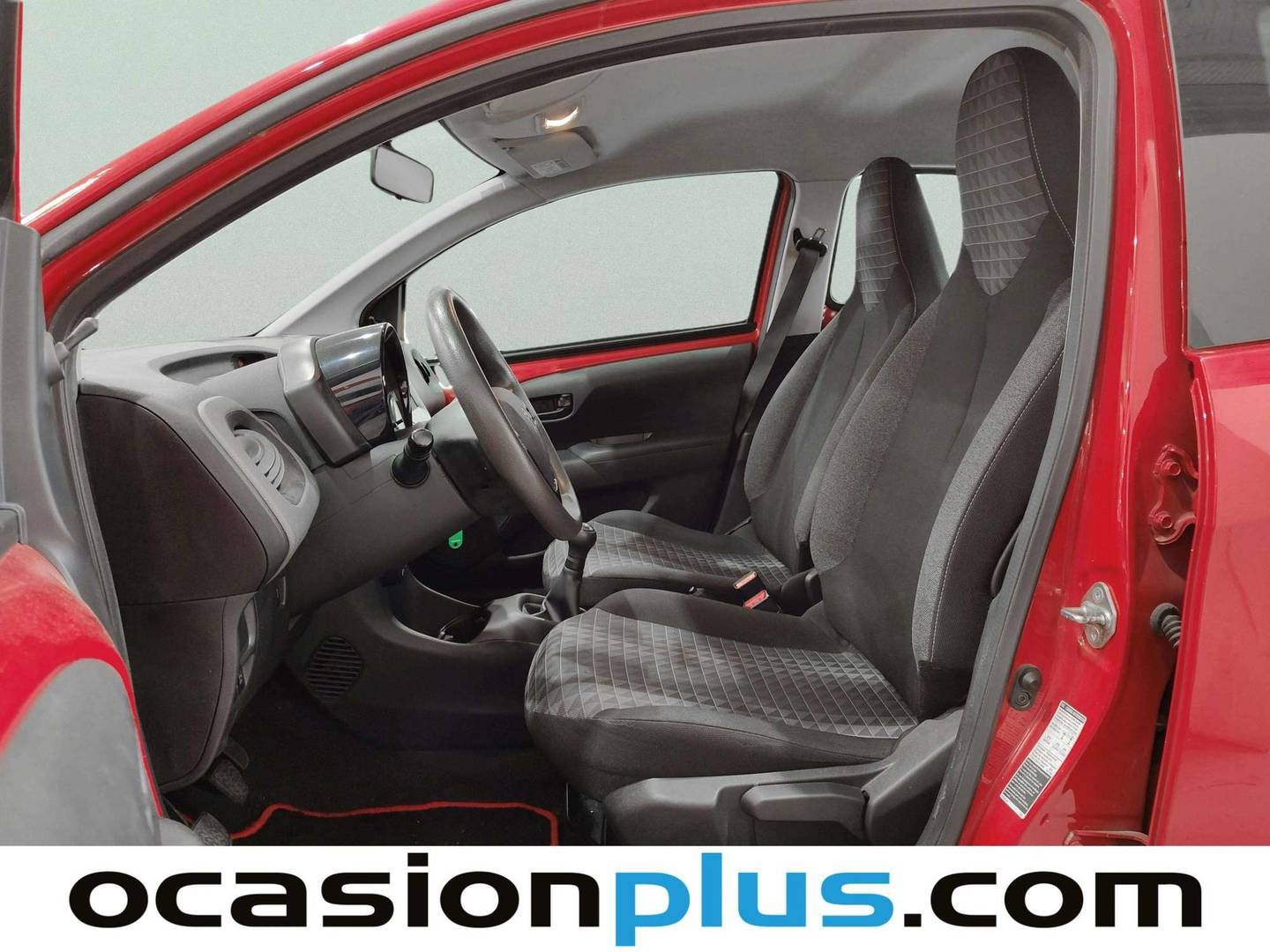 Foto asientos delanteros Peugeot 108 Peugeot 108 1.0 VTi Active (72 CV)