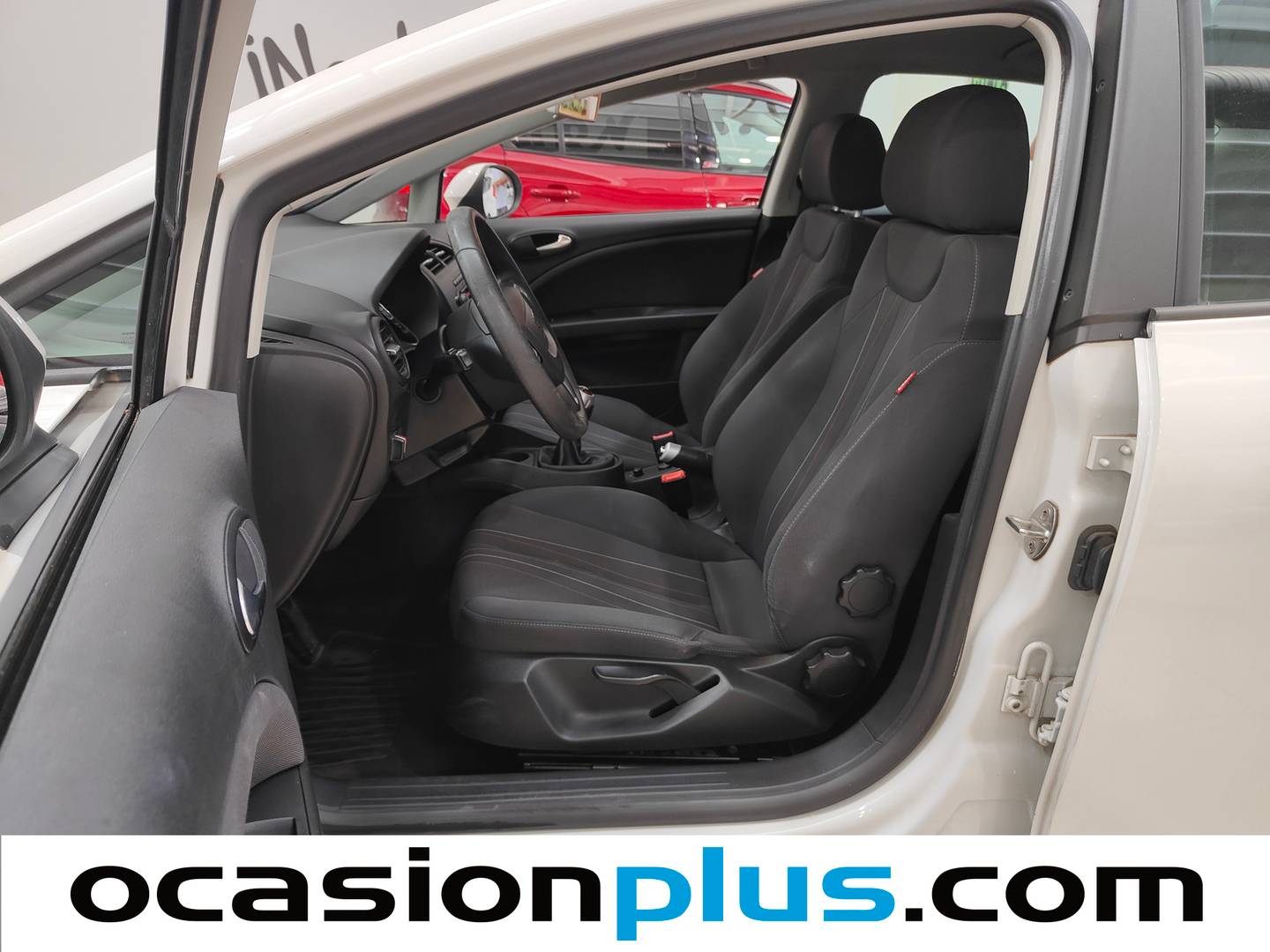 Foto asientos delanteros Seat León Seat León 1.6 TDI Reference Copa (105 CV)