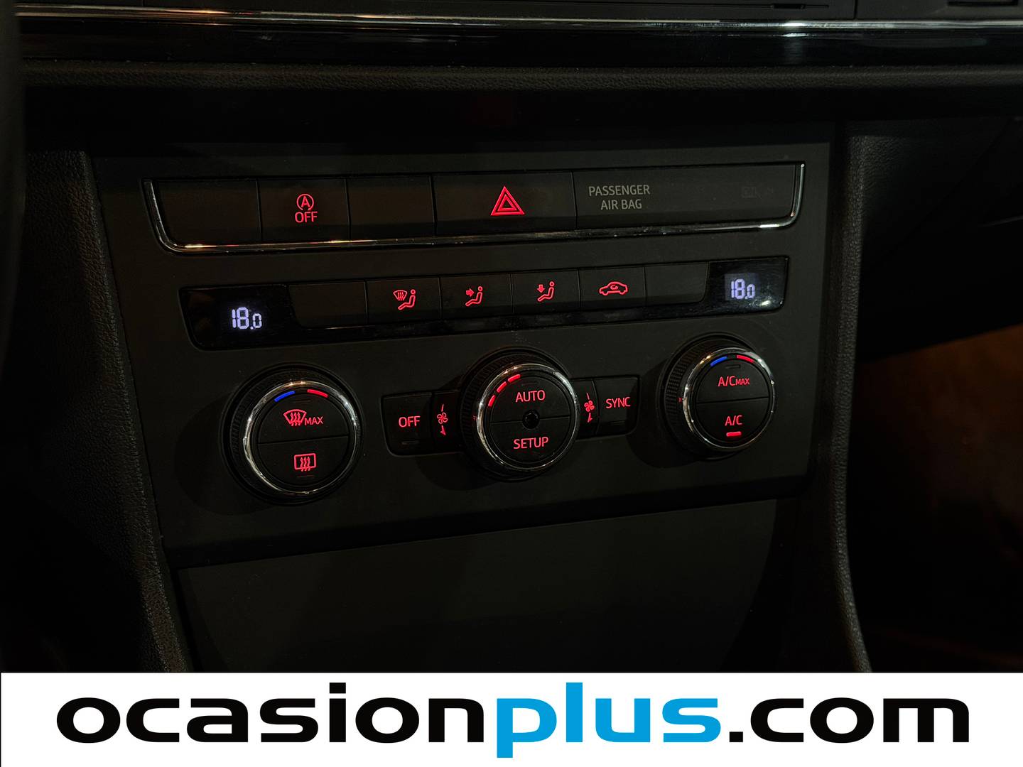 Acabados Seat León Seat León 1.6 TDI S&S Style (105 CV)