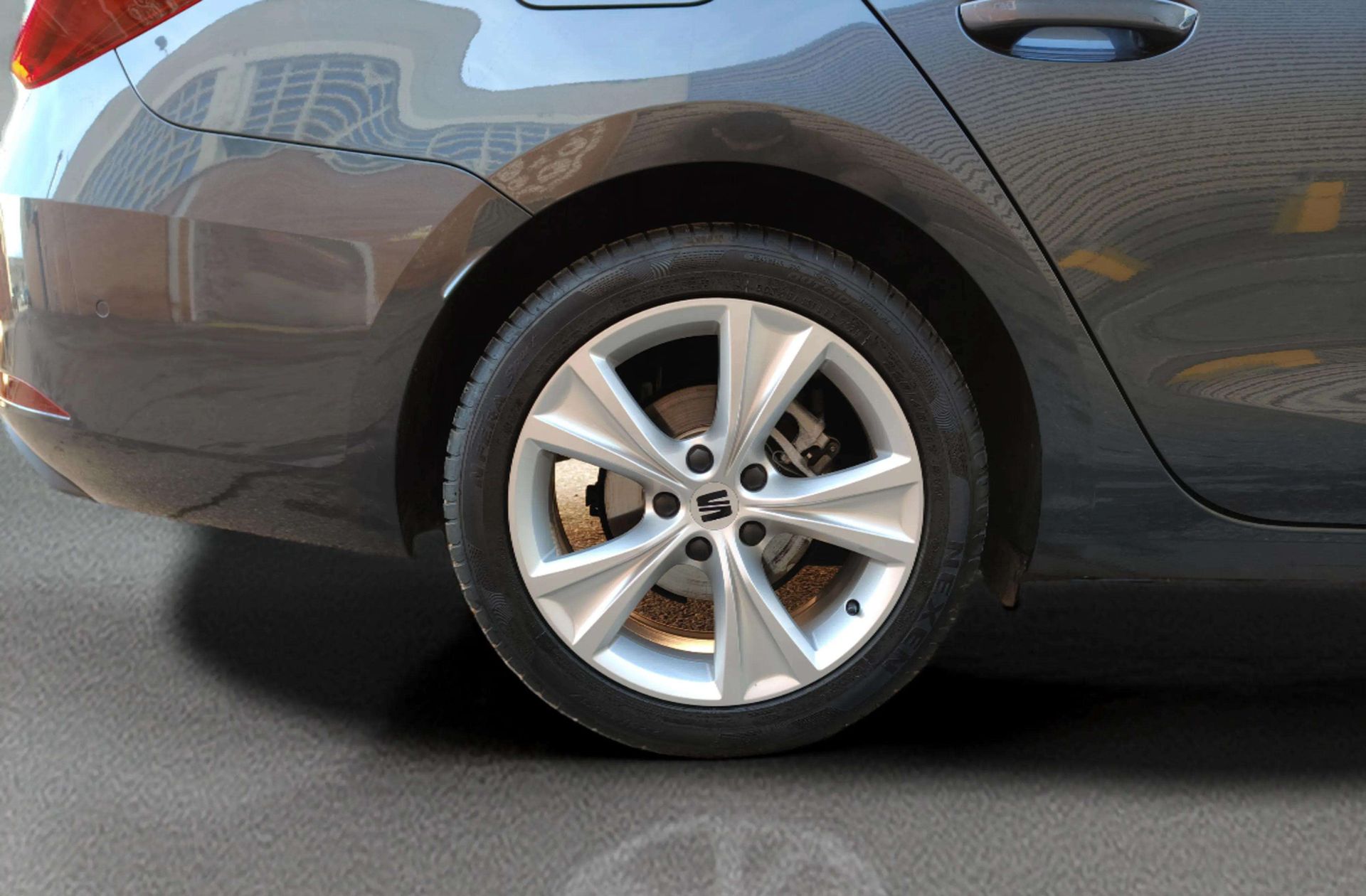 SEAT León ST 1.5 TSI FR Go L - foto 32