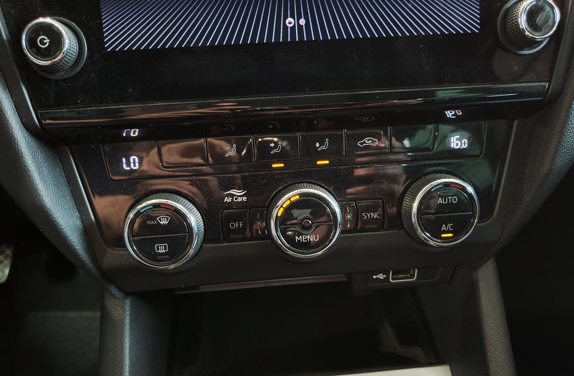 Škoda Octavia 1.6 TDI Like - foto 26