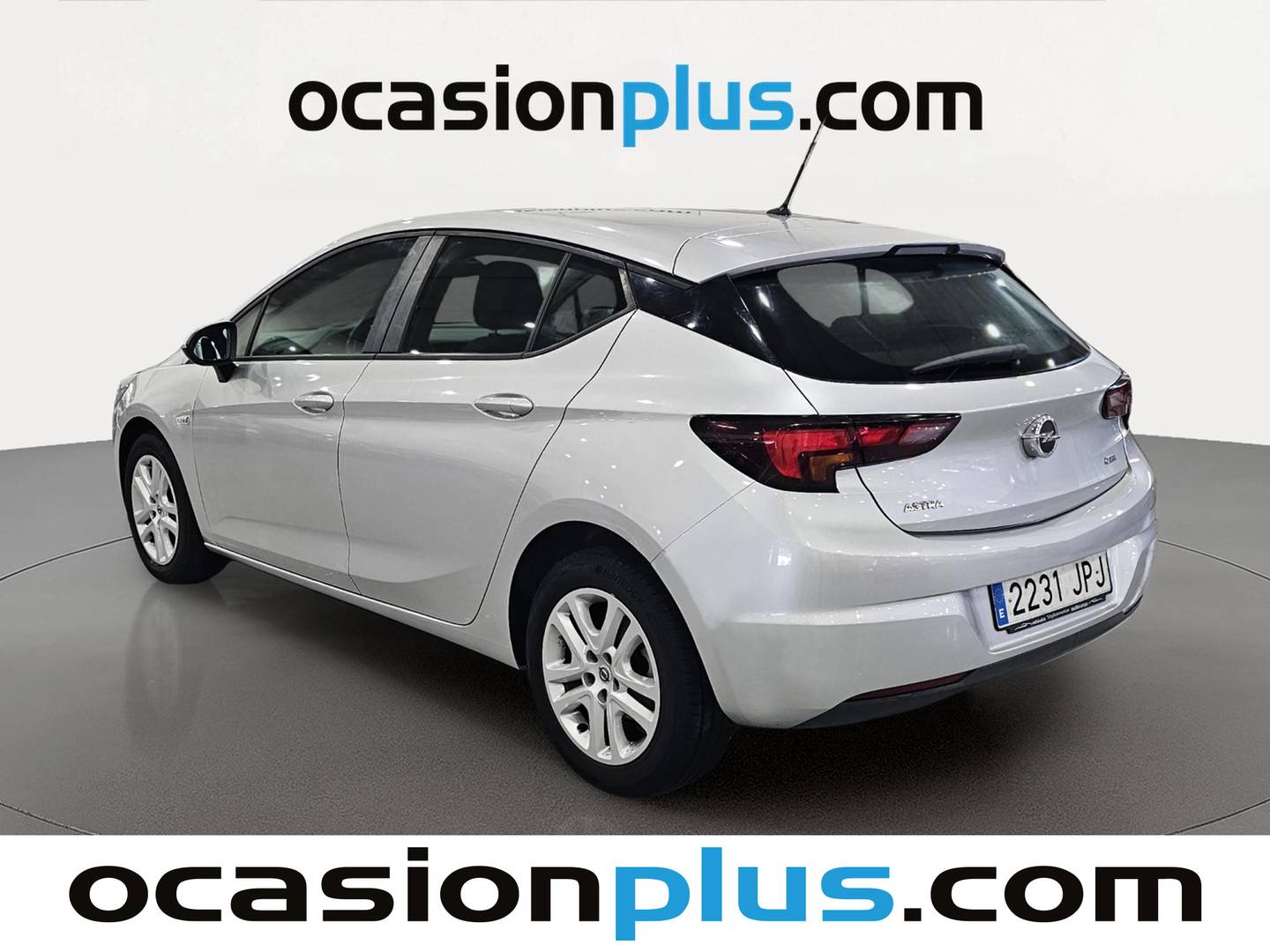 Foto trasera Opel Astra Opel Astra 1.6 CDTI Selective (110 CV) izquierda