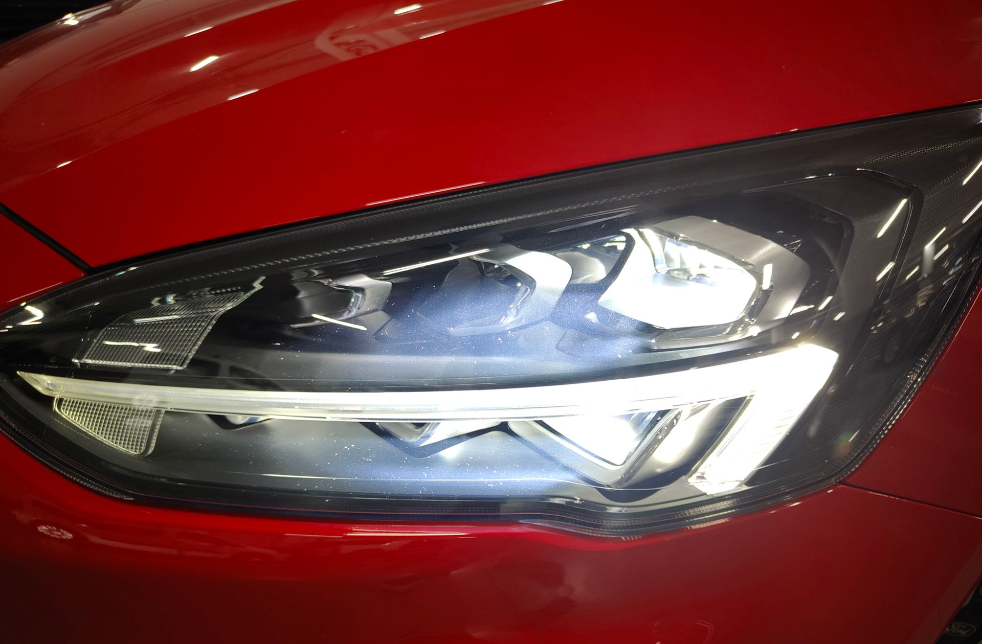 Ford Focus 1.0 EcoBoost ST-Line - foto 16