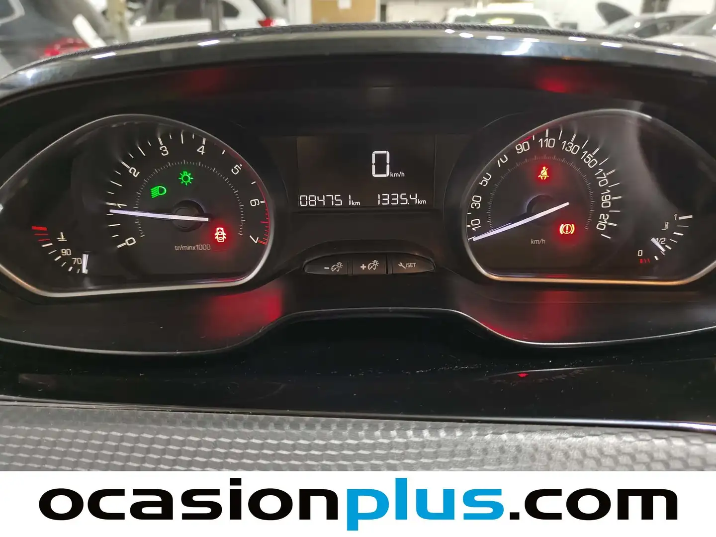 Foto Peugeot 2008 Peugeot 2008 PureTech 110 S&S Style (110 CV)