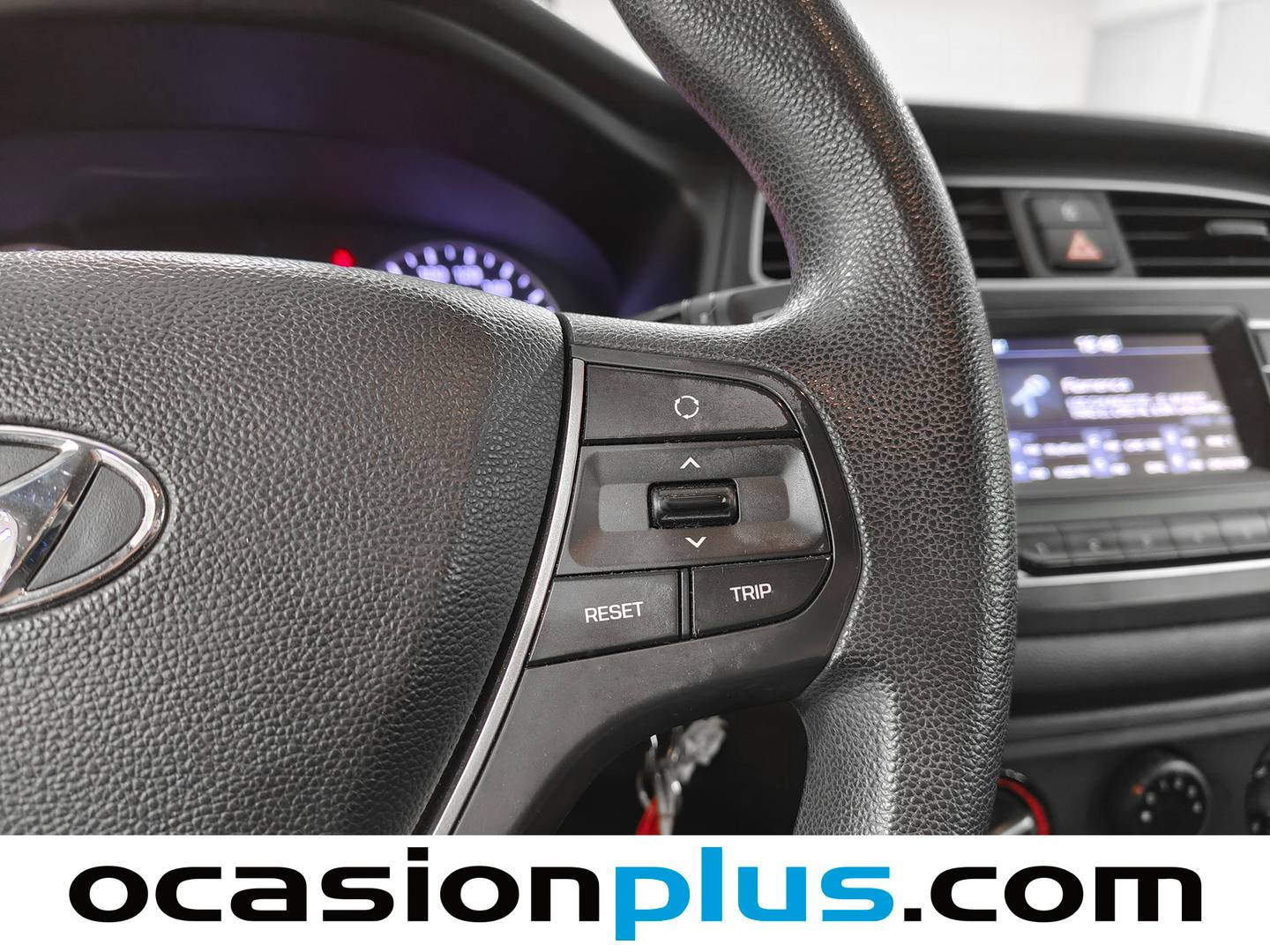 Hyundai i20 Hyundai i20 1.2 MPI Essence (75 CV) al mejor precio