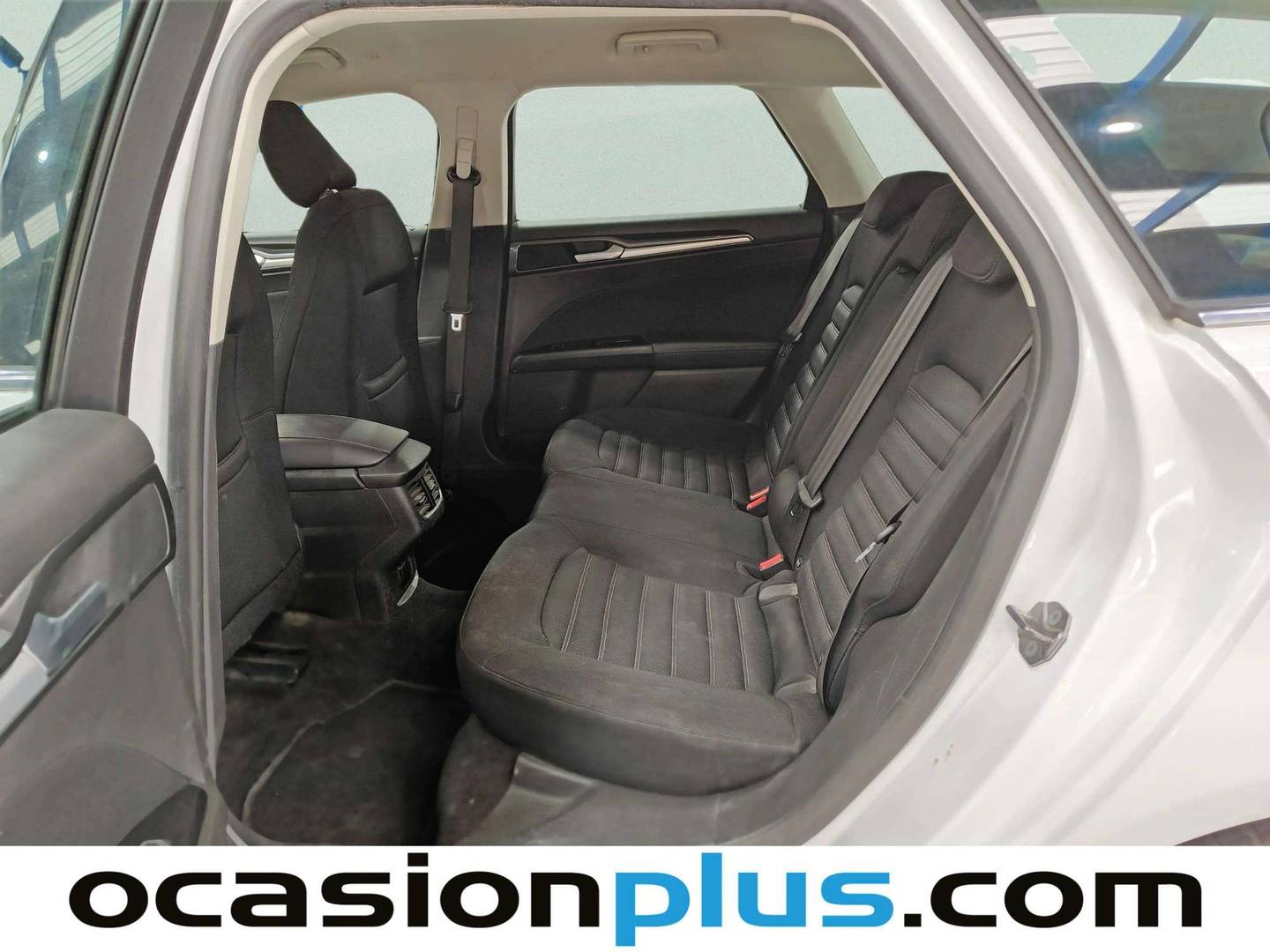 Foto asientos traseros Ford Mondeo Ford Mondeo SportBreak 2.0 TDCI Business (150 CV)