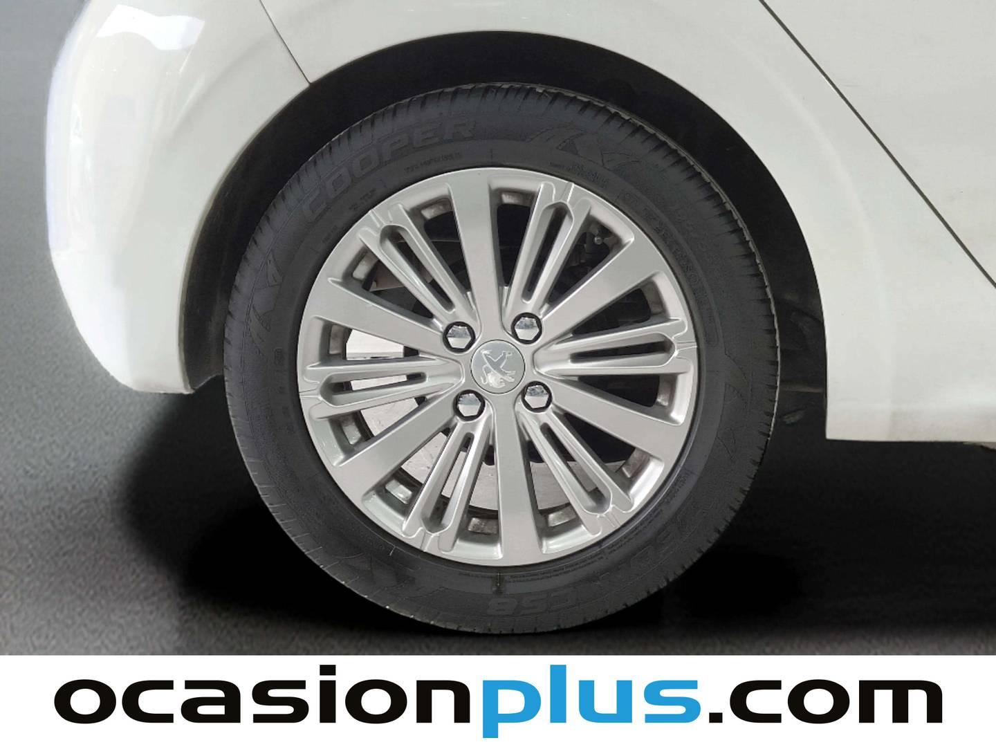 Peugeot 208 Peugeot 208 1.6 BlueHDi Style (75 CV) km 0