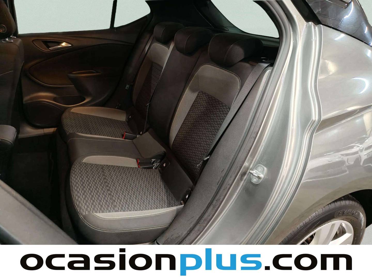 Foto asientos traseros Opel Astra Opel Astra 1.2 Turbo SHL GS Line (110 CV)