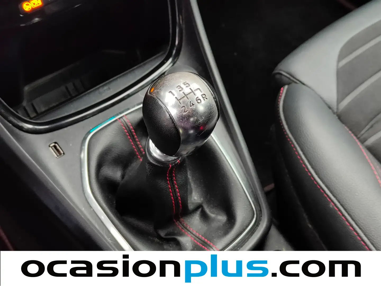 Foto Ford Puma Ford Puma 1.0 EcoBoost MHEV ST-Line X  (125 CV)