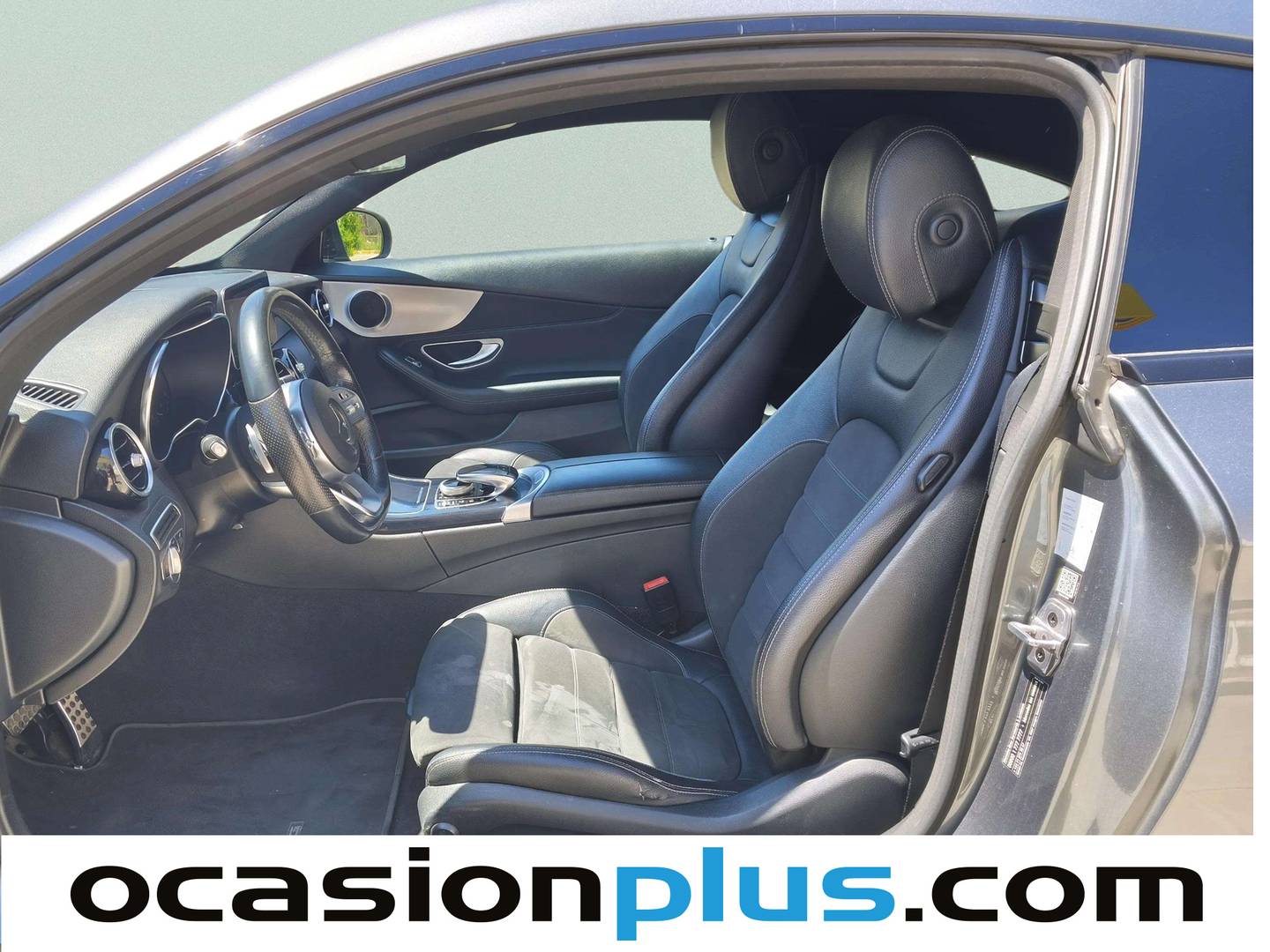 Foto asientos delanteros Mercedes Clase C Mercedes Clase C Coupe 220 d (194 CV) Pack AMG