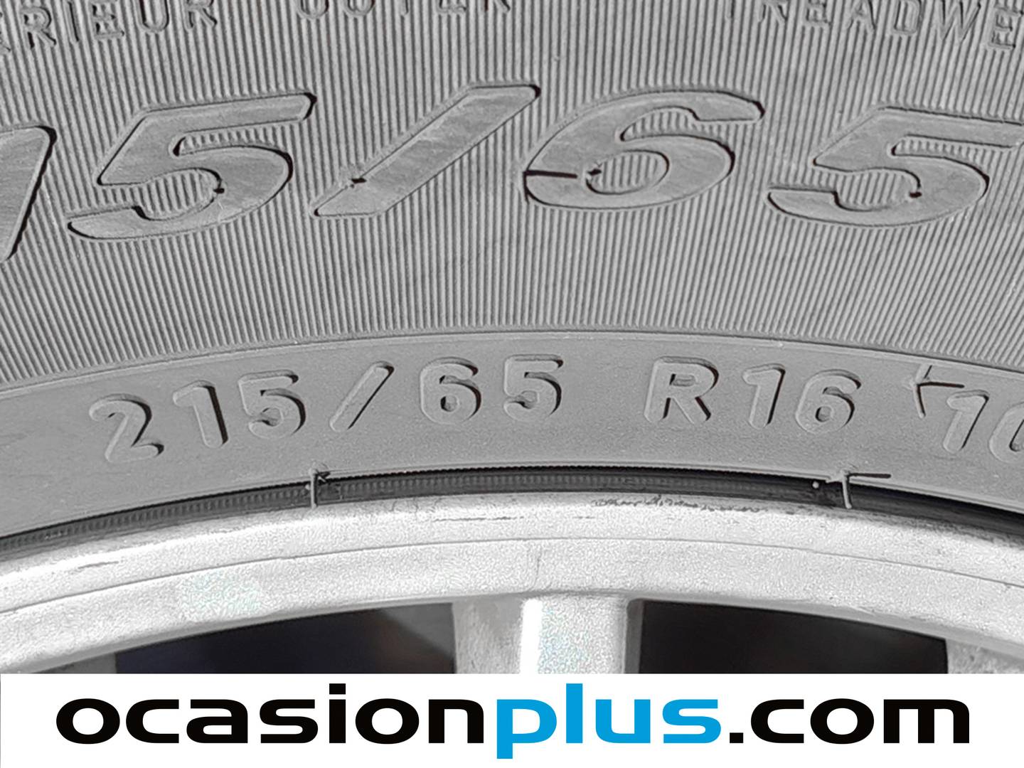 Foto SsangYong Rodius Ssangyong Rodius 270 Xdi Limited (165 CV) 7 Plazas