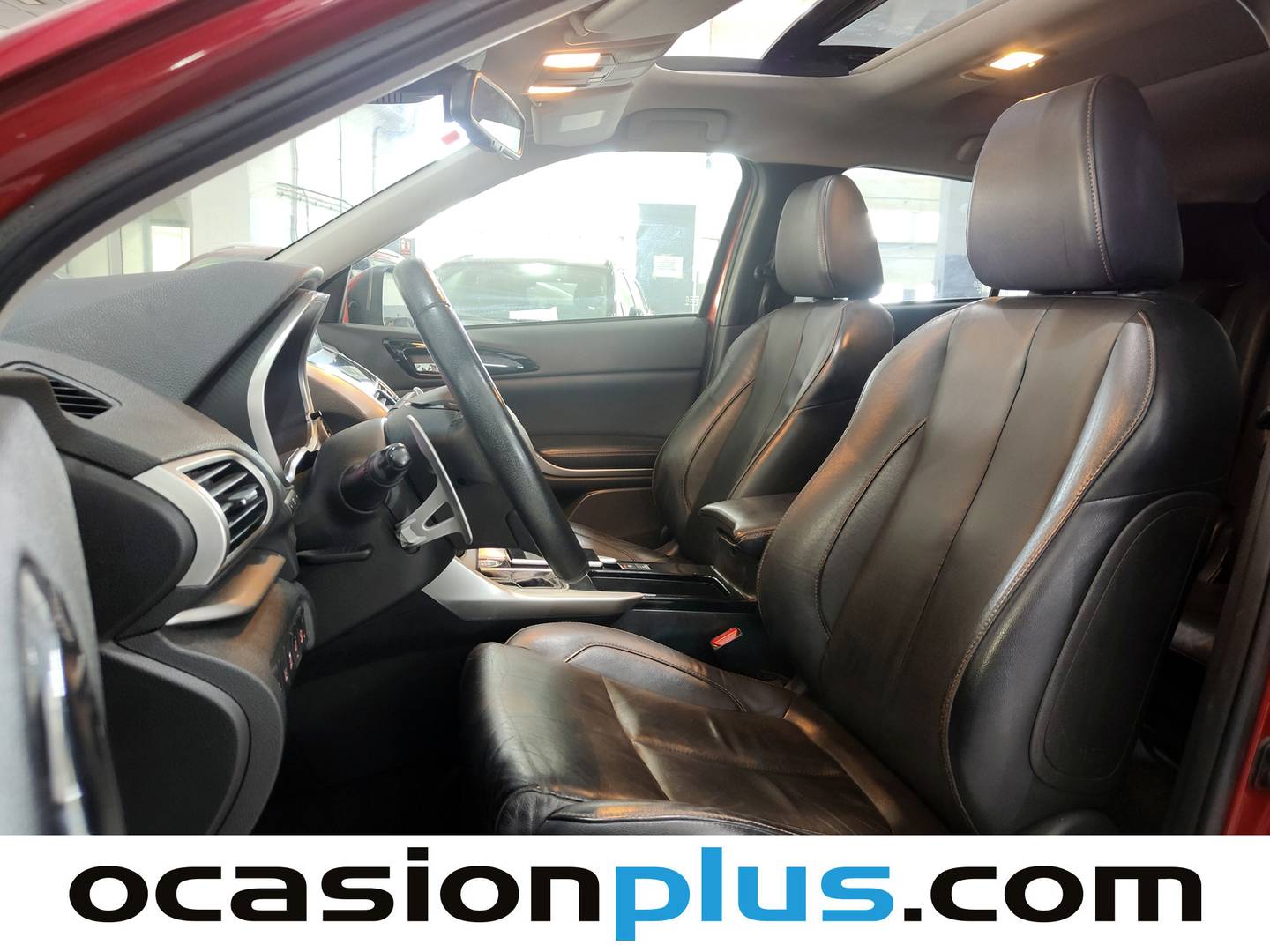 Foto asientos delanteros Mitsubishi Eclipse Cross Mitsubishi Eclipse Cross 150T Kaiteki 4WD CVT (163 CV)