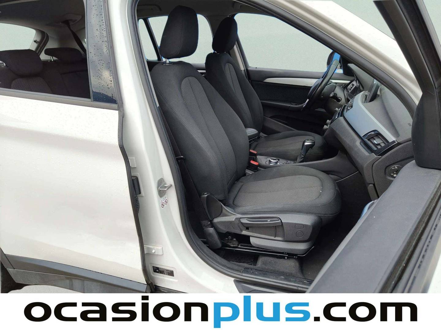 Foto BMW X1 BMW X1 sDrive18d Business (150 CV)