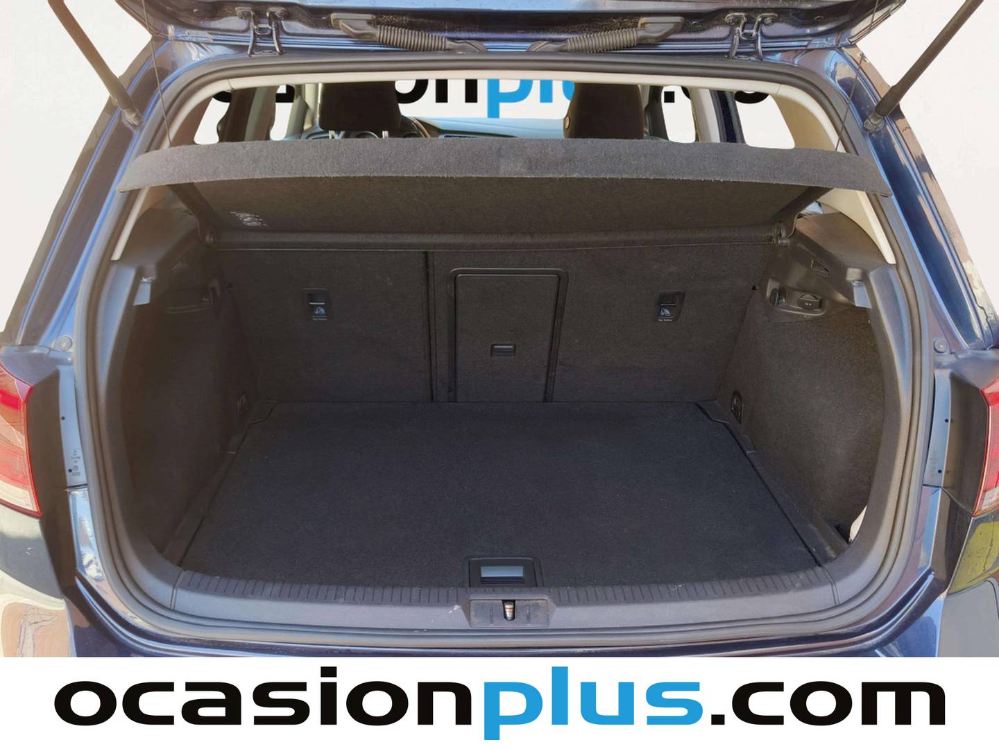 Fotos maletero Volkswagen Golf Volkswagen Golf Advance 1.4 TSI BMT (122 CV)