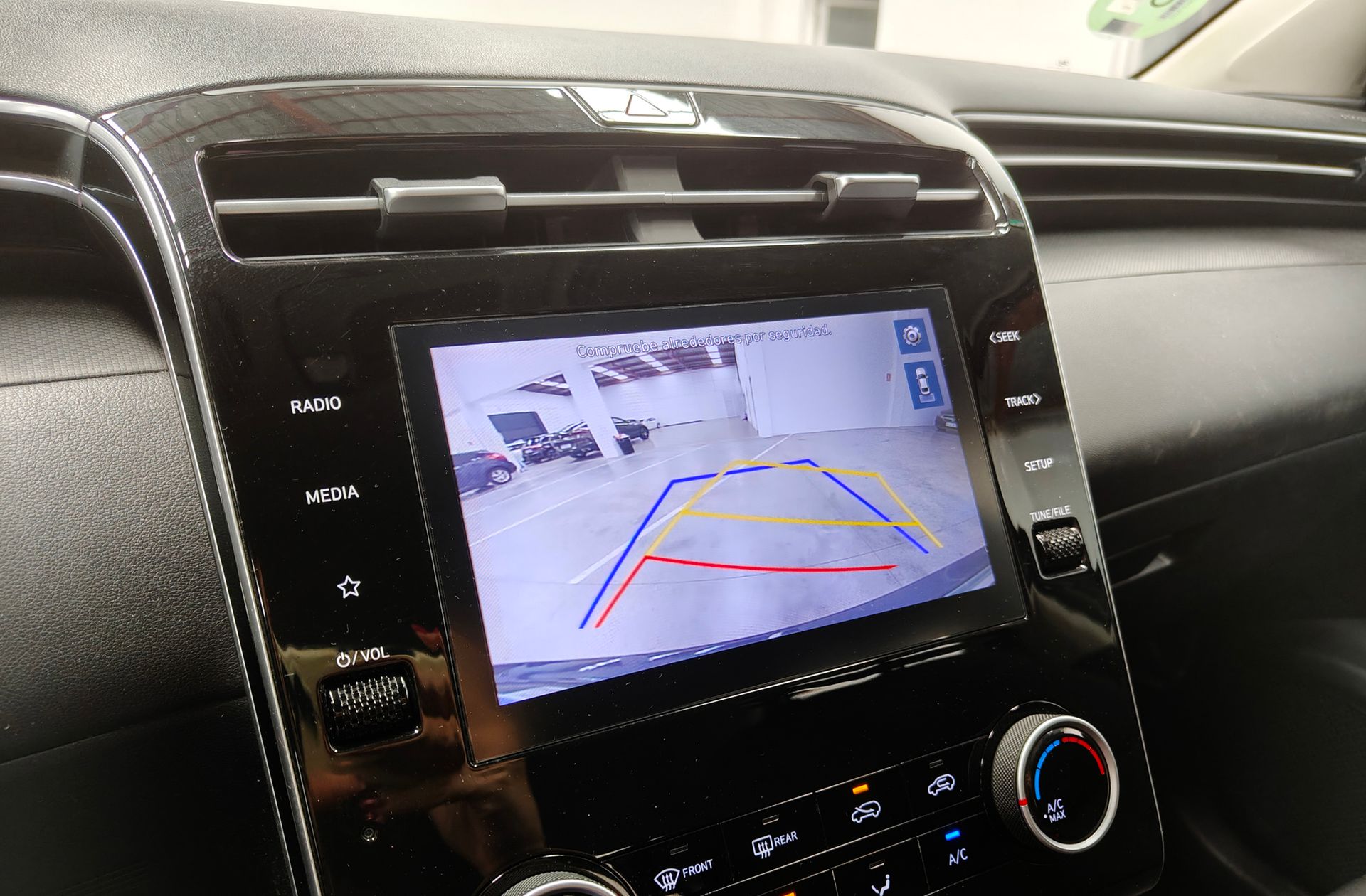 Hyundai Tucson 1.6 CRDi Klass 4x2 - foto 7