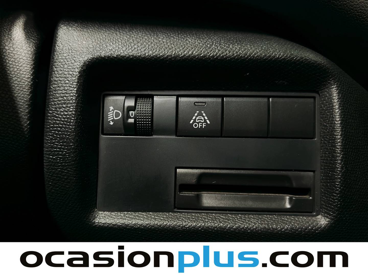 Extras del Citroën C5 Aircross Citroen C5 Aircross PureTech 130 S&S Live (131 CV)