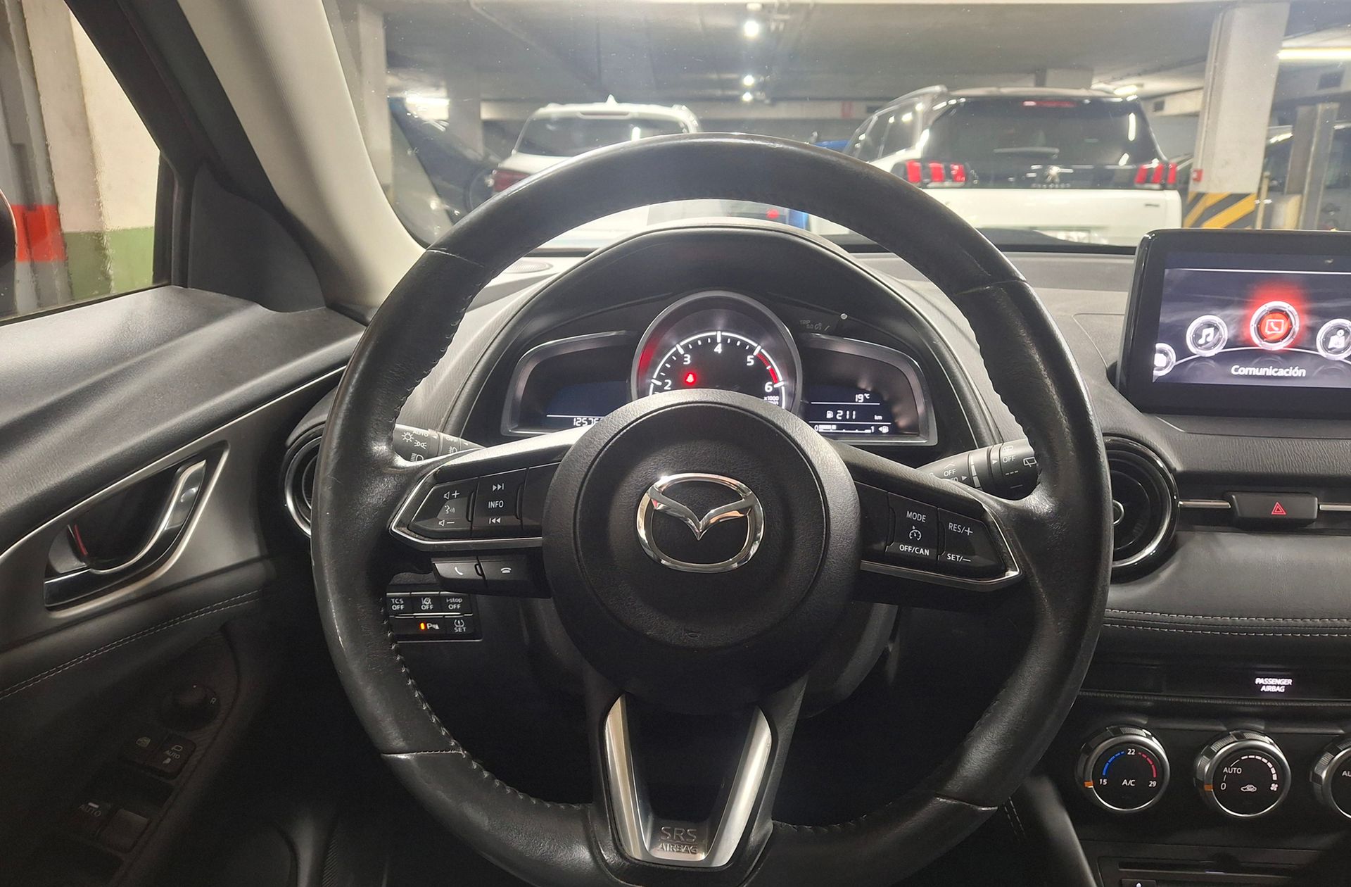 Mazda CX-3 1.8 D Zenith 2WD - foto 26