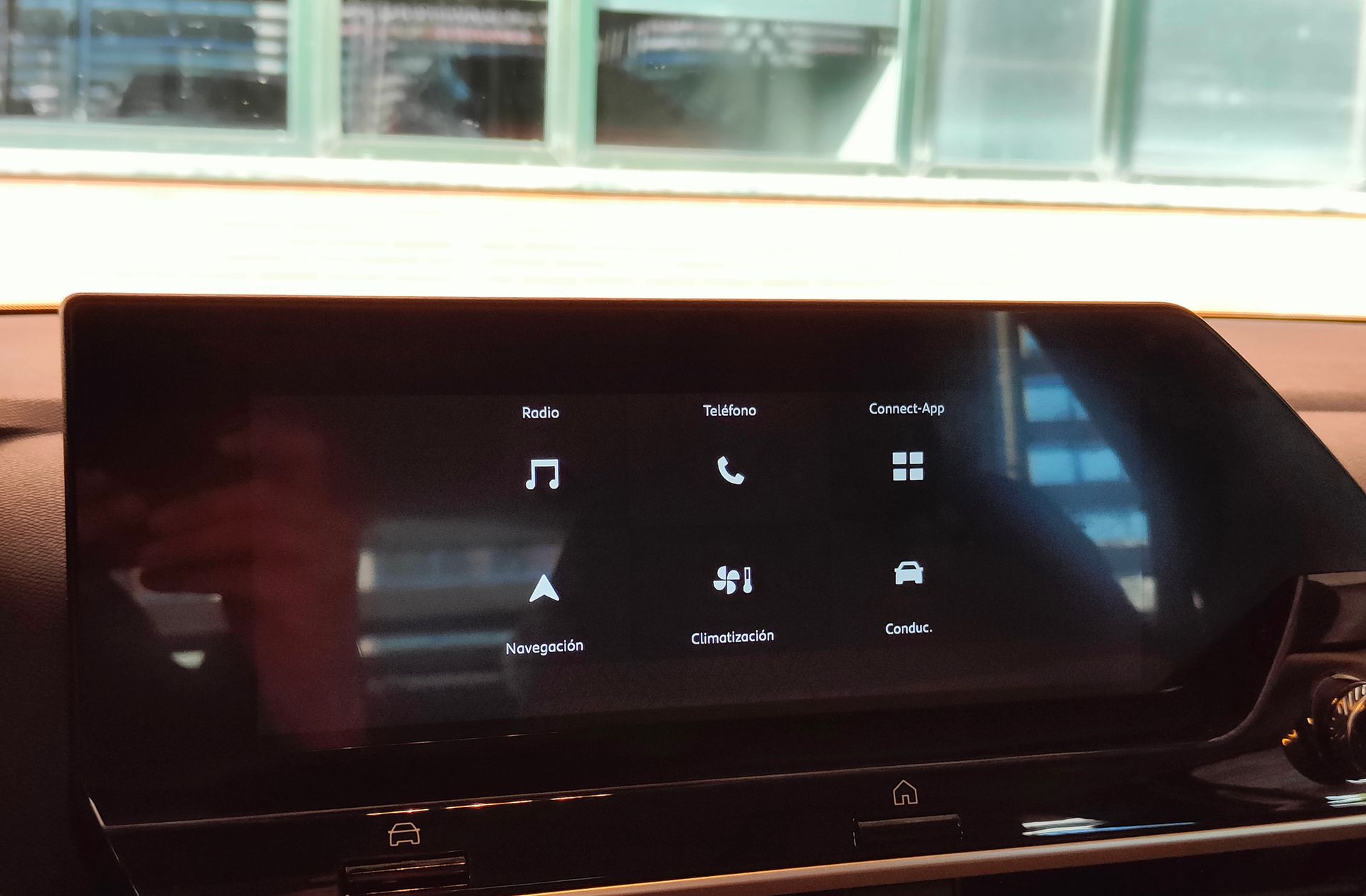 Citroën C4 PureTech 130 Plus EAT8 - foto 7