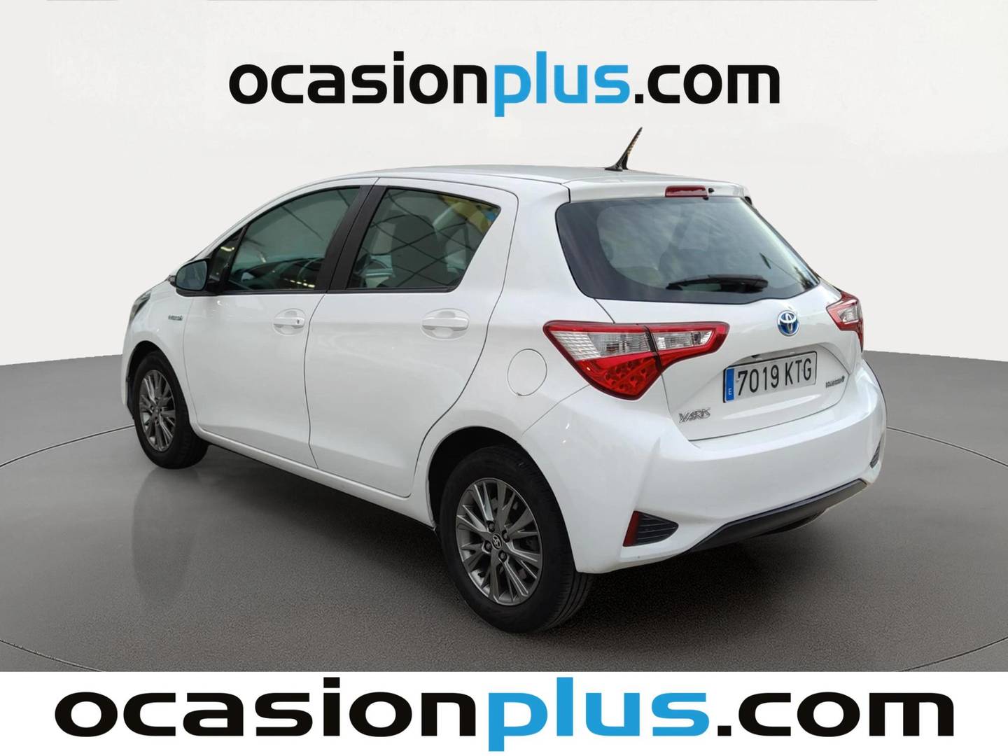 Foto trasera Toyota Yaris Toyota Yaris 1.5 100H Active Tech (100 CV) izquierda