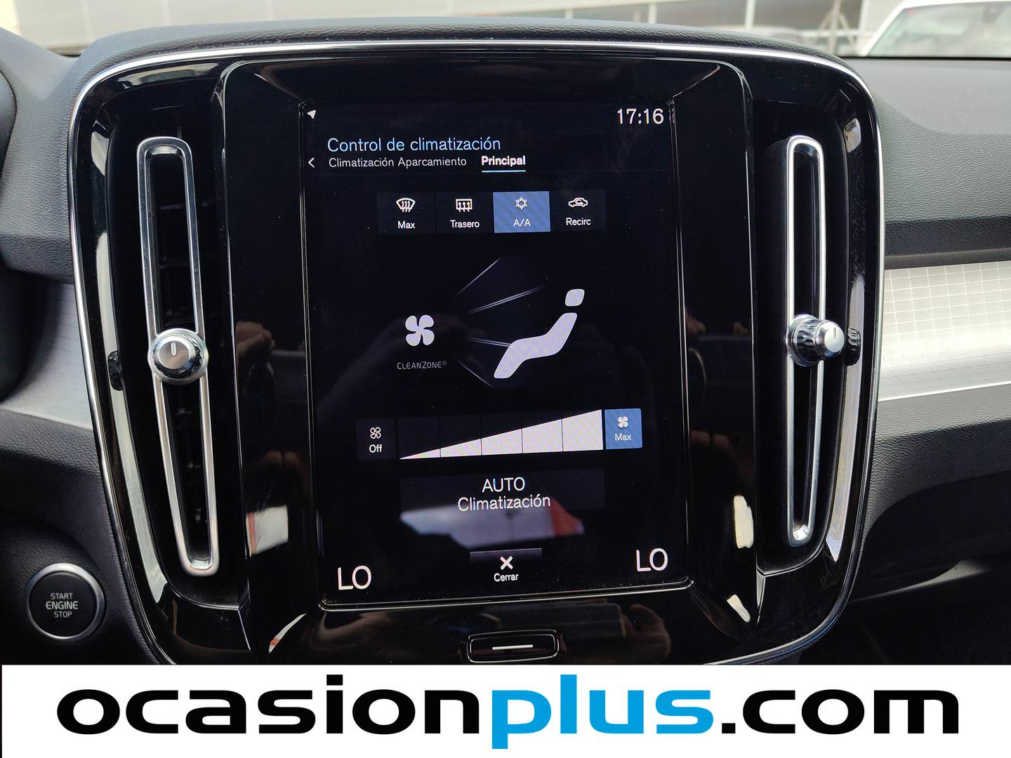 Volvo XC40 Volvo XC40 T2 Momentum Core (129 CV) manual