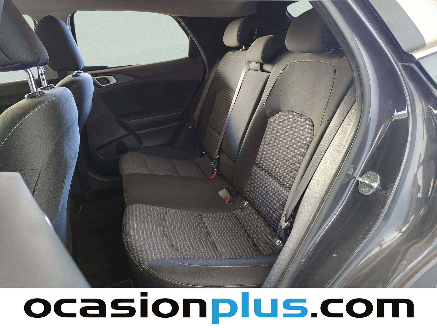 Foto asientos traseros KIA Ceed KIA Ceed 1.0 T-GDi Drive (120 CV)