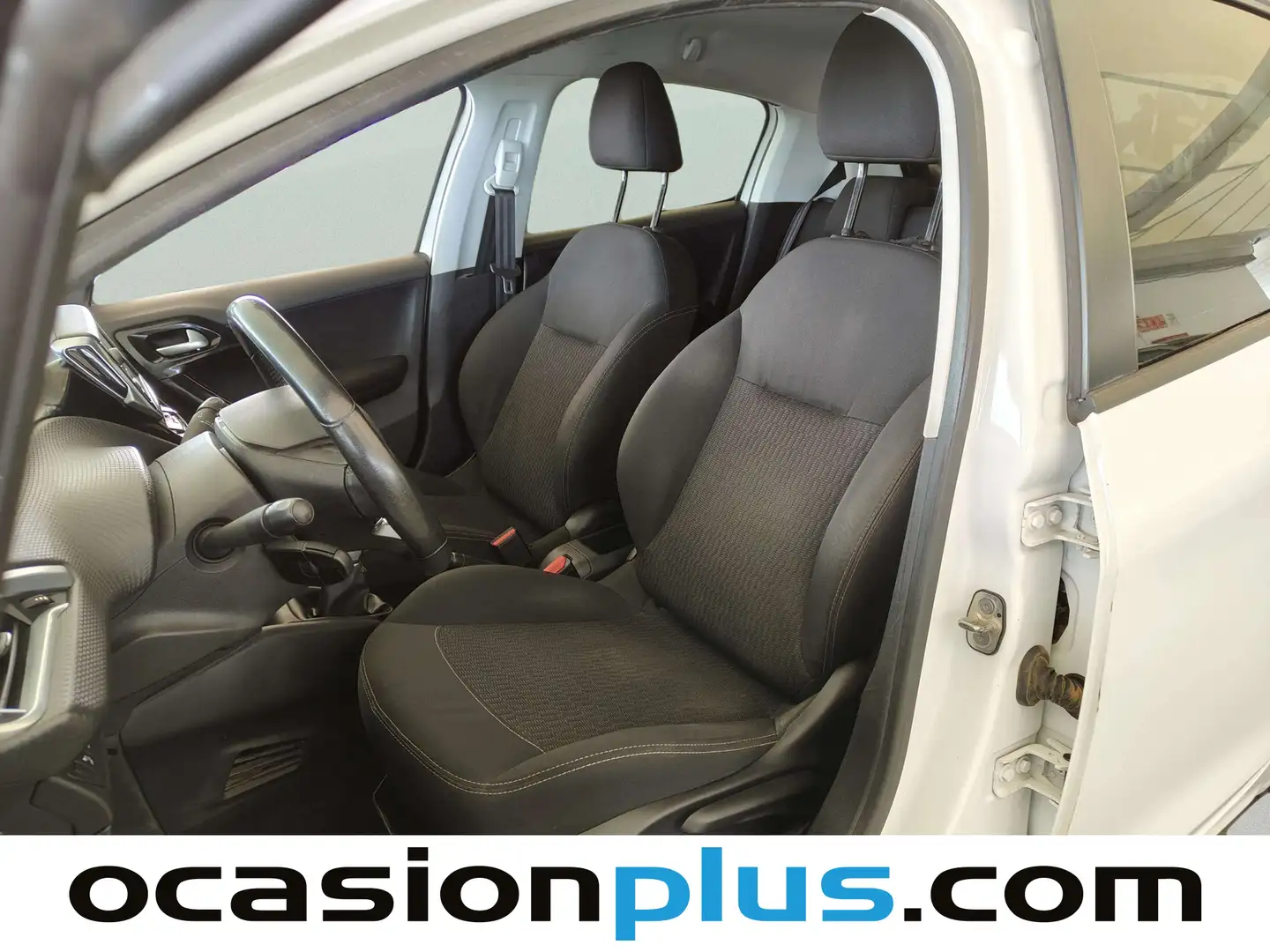 Foto Peugeot 208 Peugeot 208 1.2L PureTech Style S (82 CV)