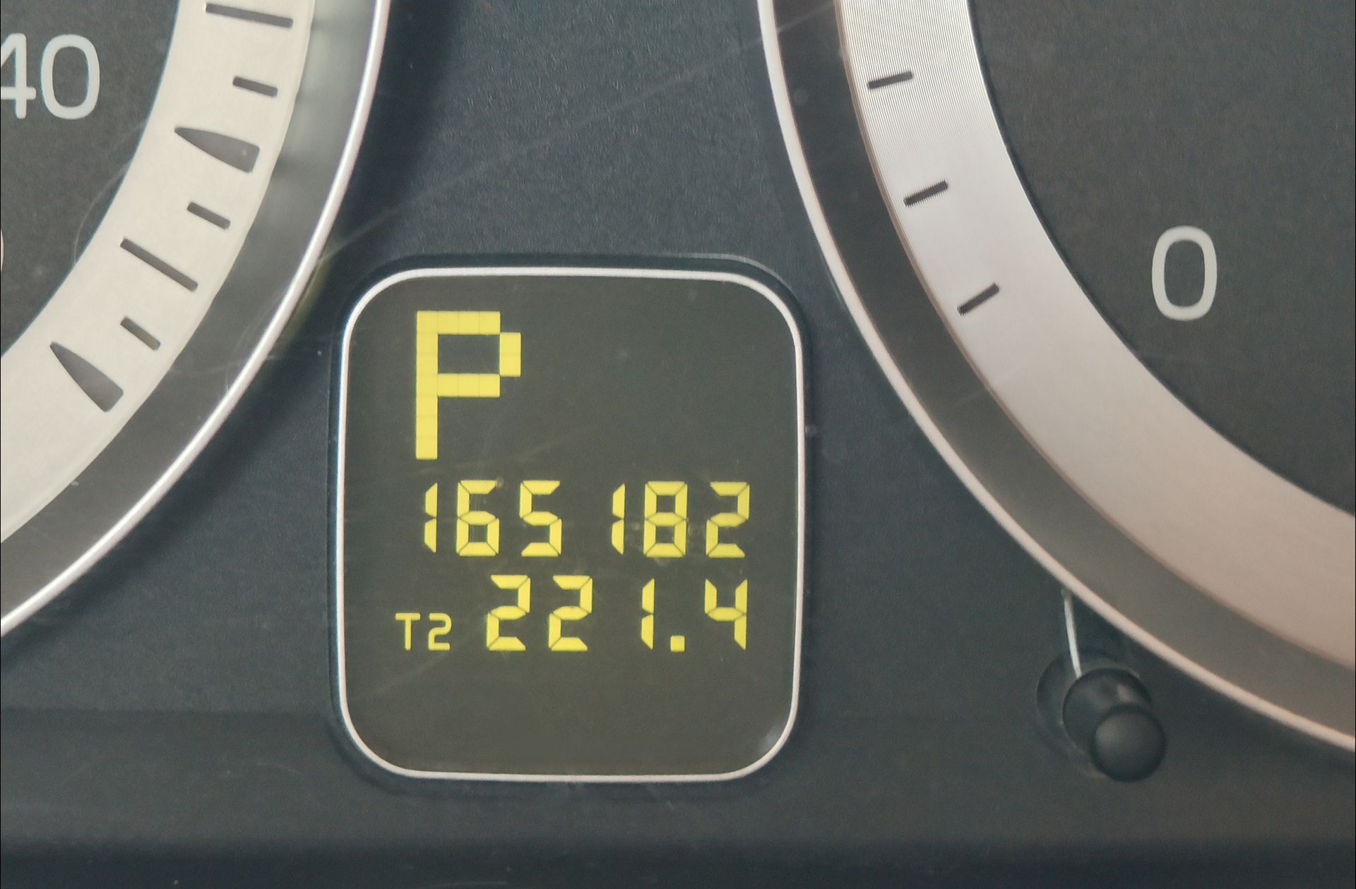 Volvo C70 2.0 D Momentum - foto 8