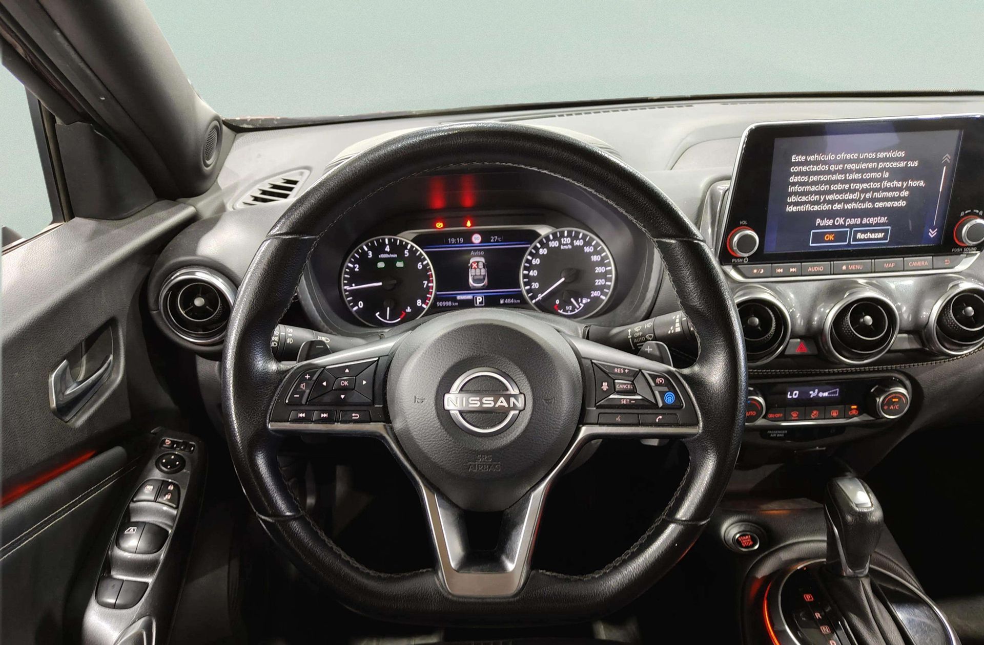 Nissan Juke DIG-T DCT Tekna - foto 24