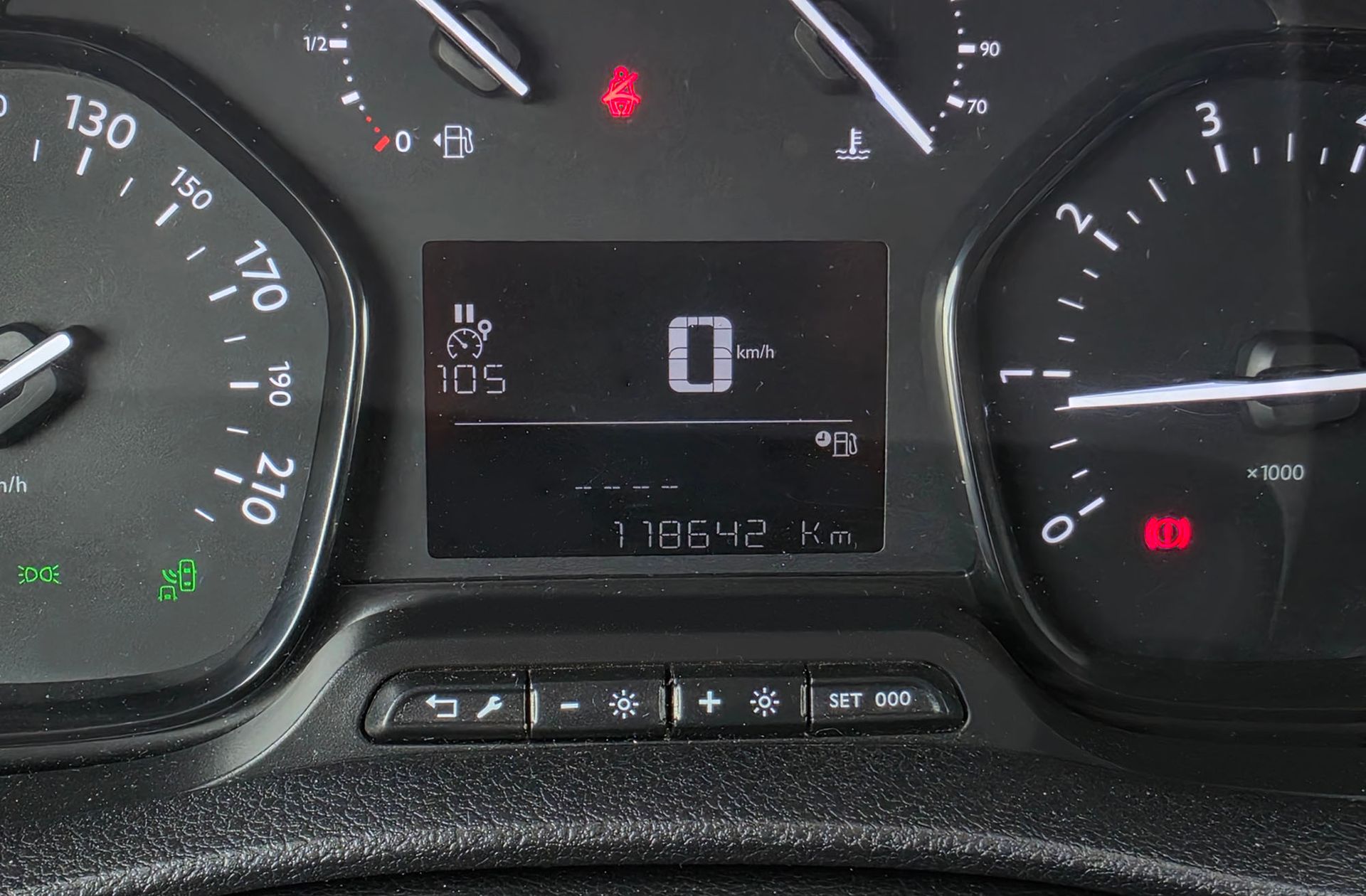 Peugeot Traveller BlueHDi 120 Business Long 9 plazas - foto 10